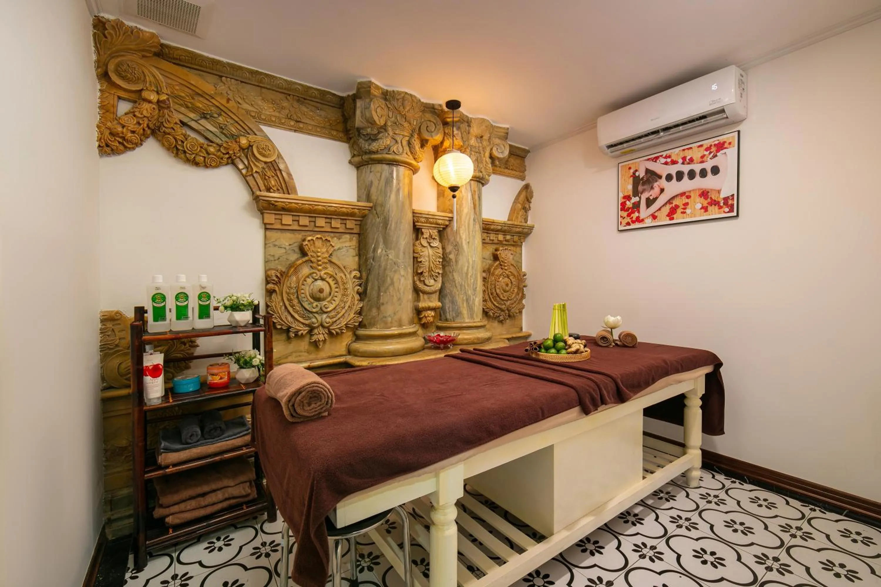 Spa and wellness centre/facilities in Media Central Hotel & Spa