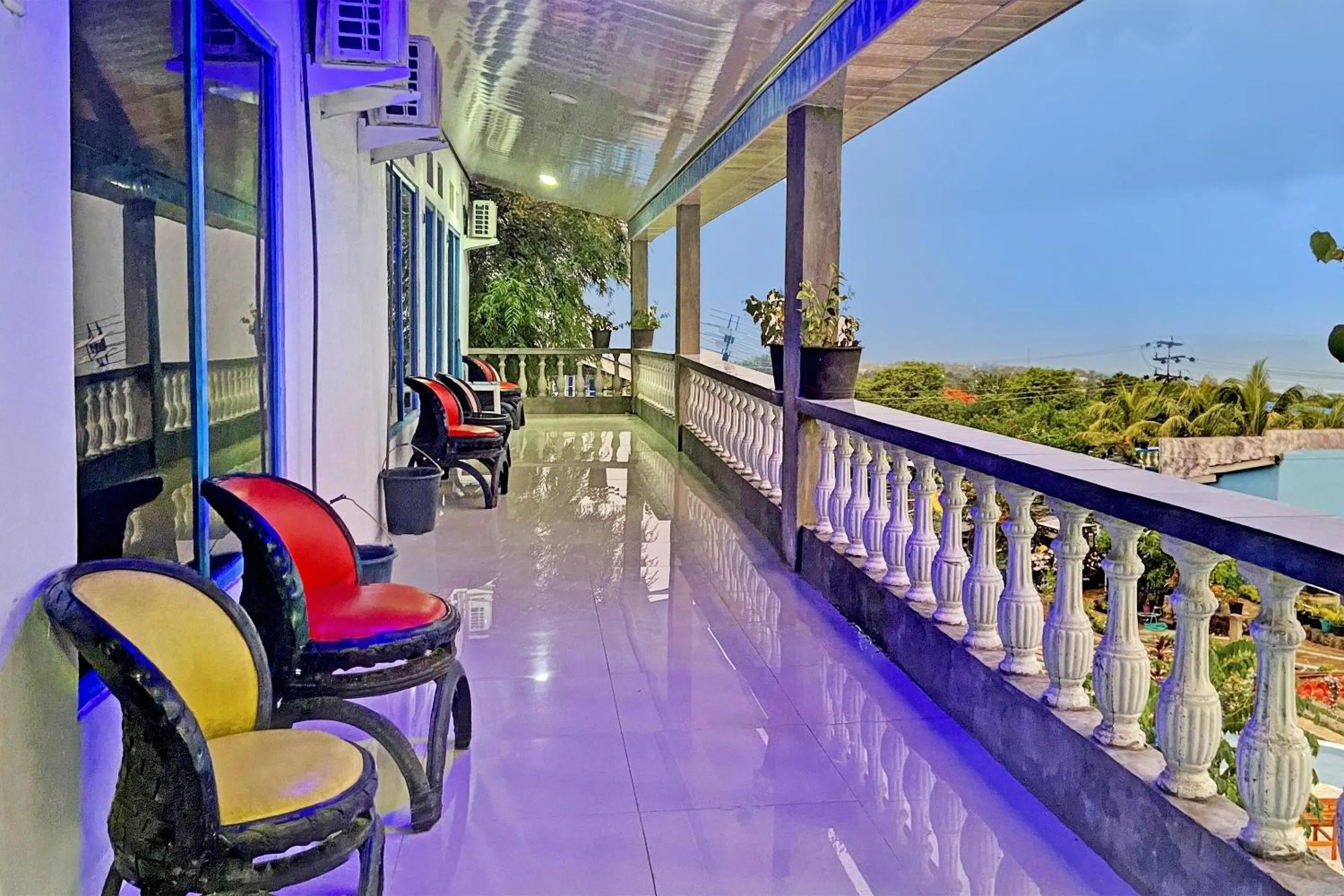 Lobby or reception in OYO 91927 Homestay Kebun