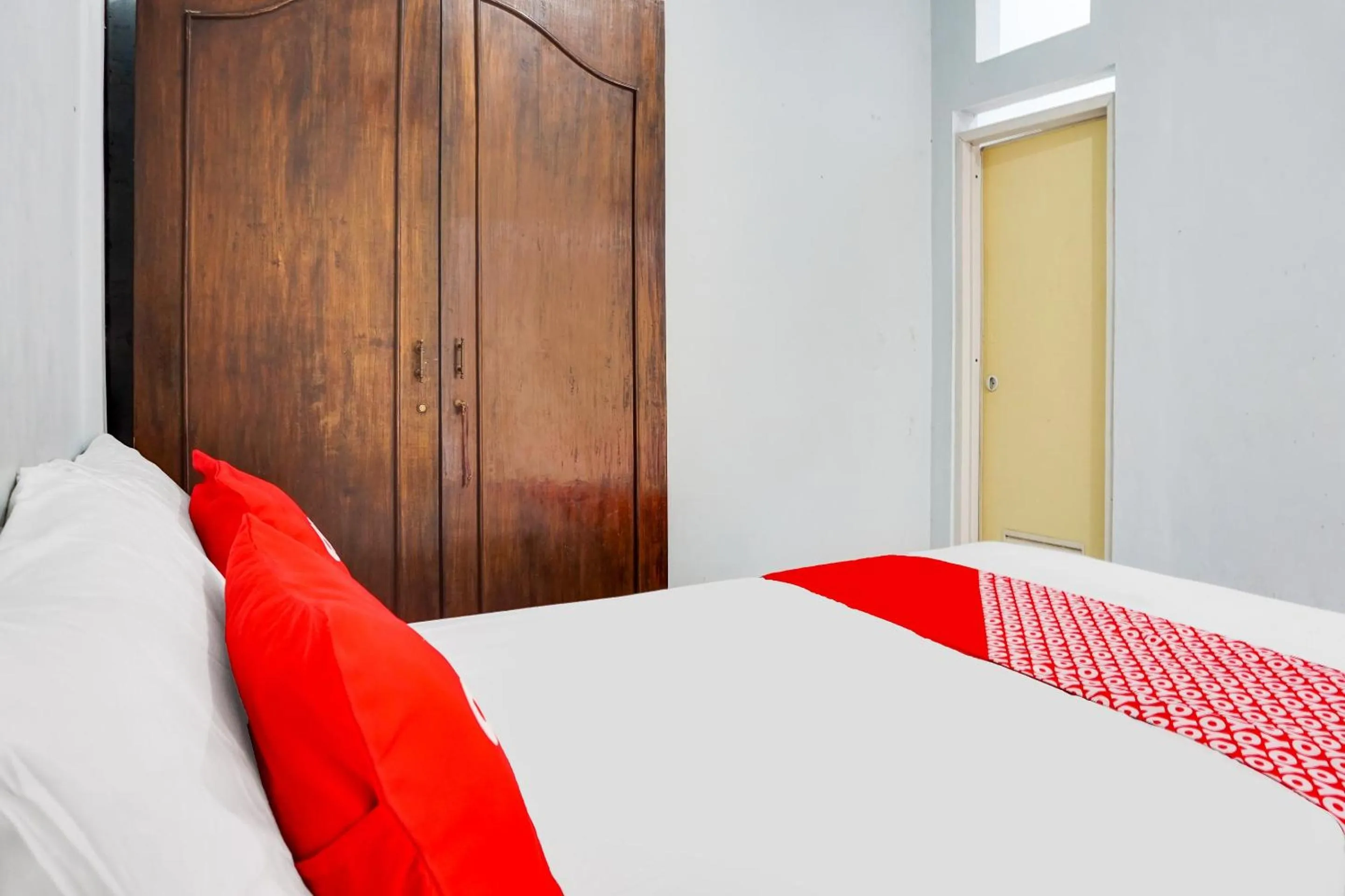 Bedroom, Bed in OYO 91926 Serayu Sumbersari Homestay