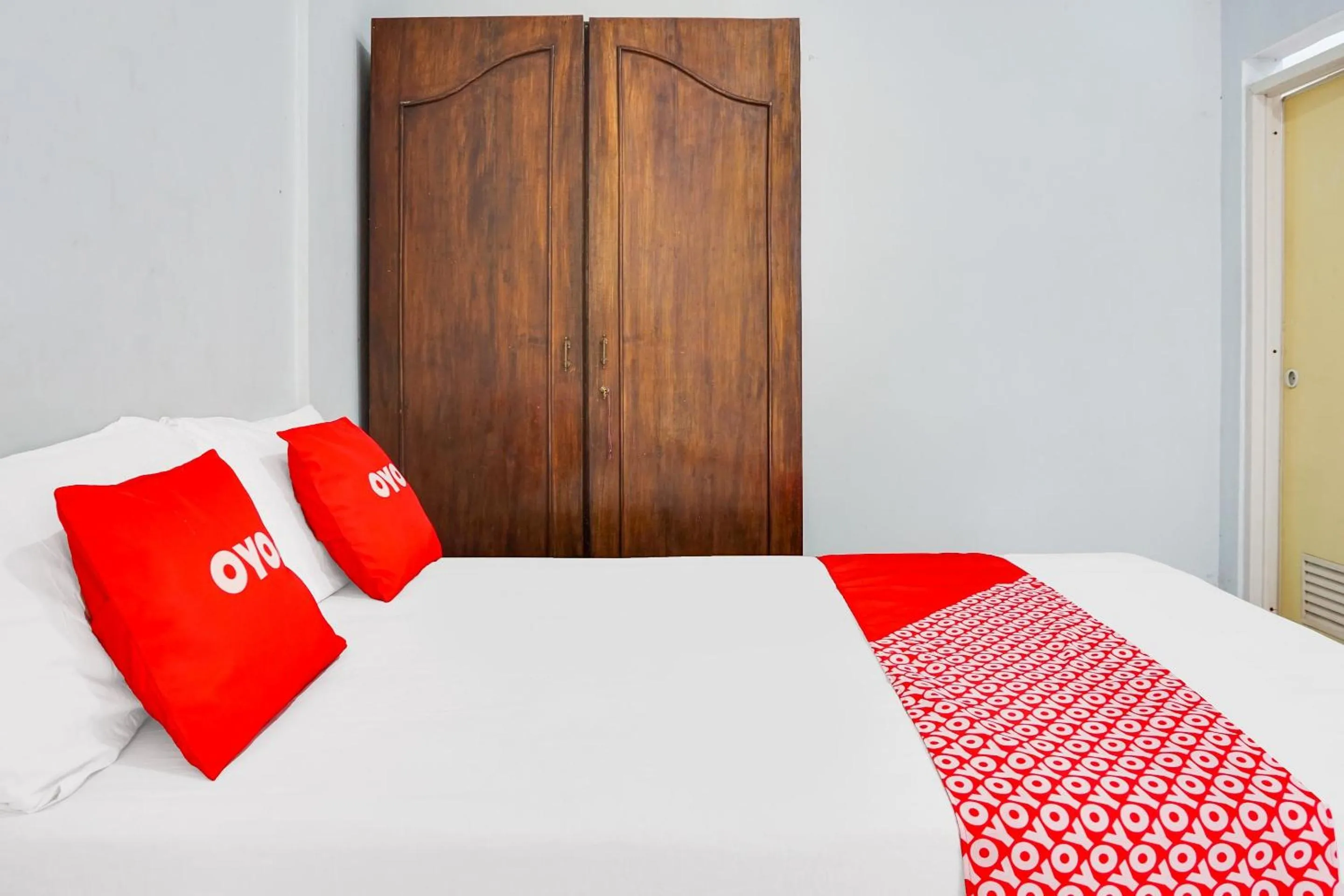 Bedroom, Bed in OYO 91926 Serayu Sumbersari Homestay