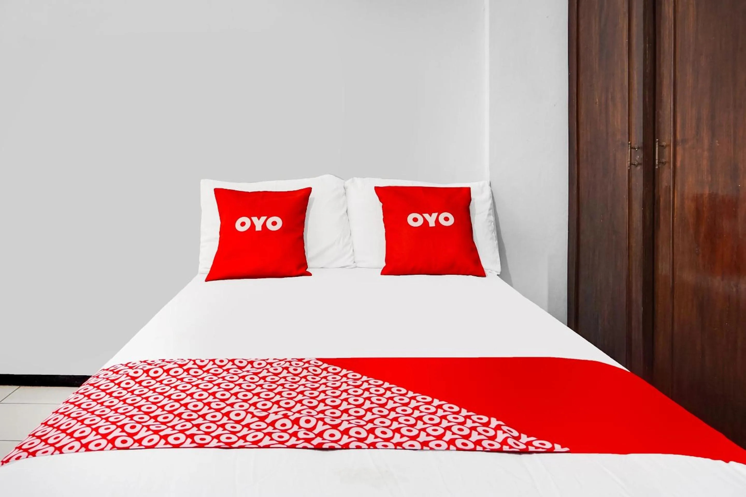 Bedroom, Bed in OYO 91926 Serayu Sumbersari Homestay