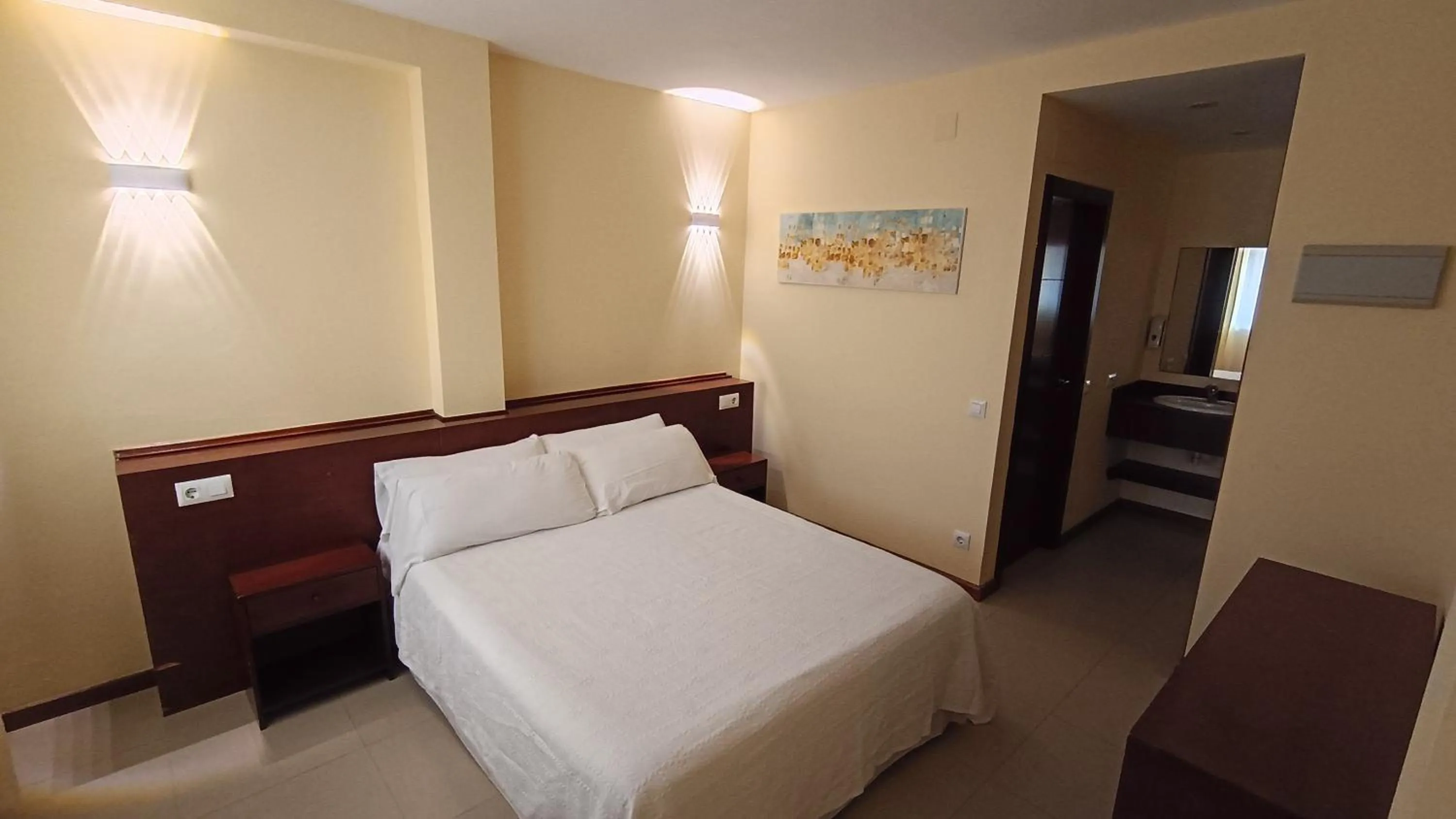 Bed in Sun Galicia Hotel y Apartamentos