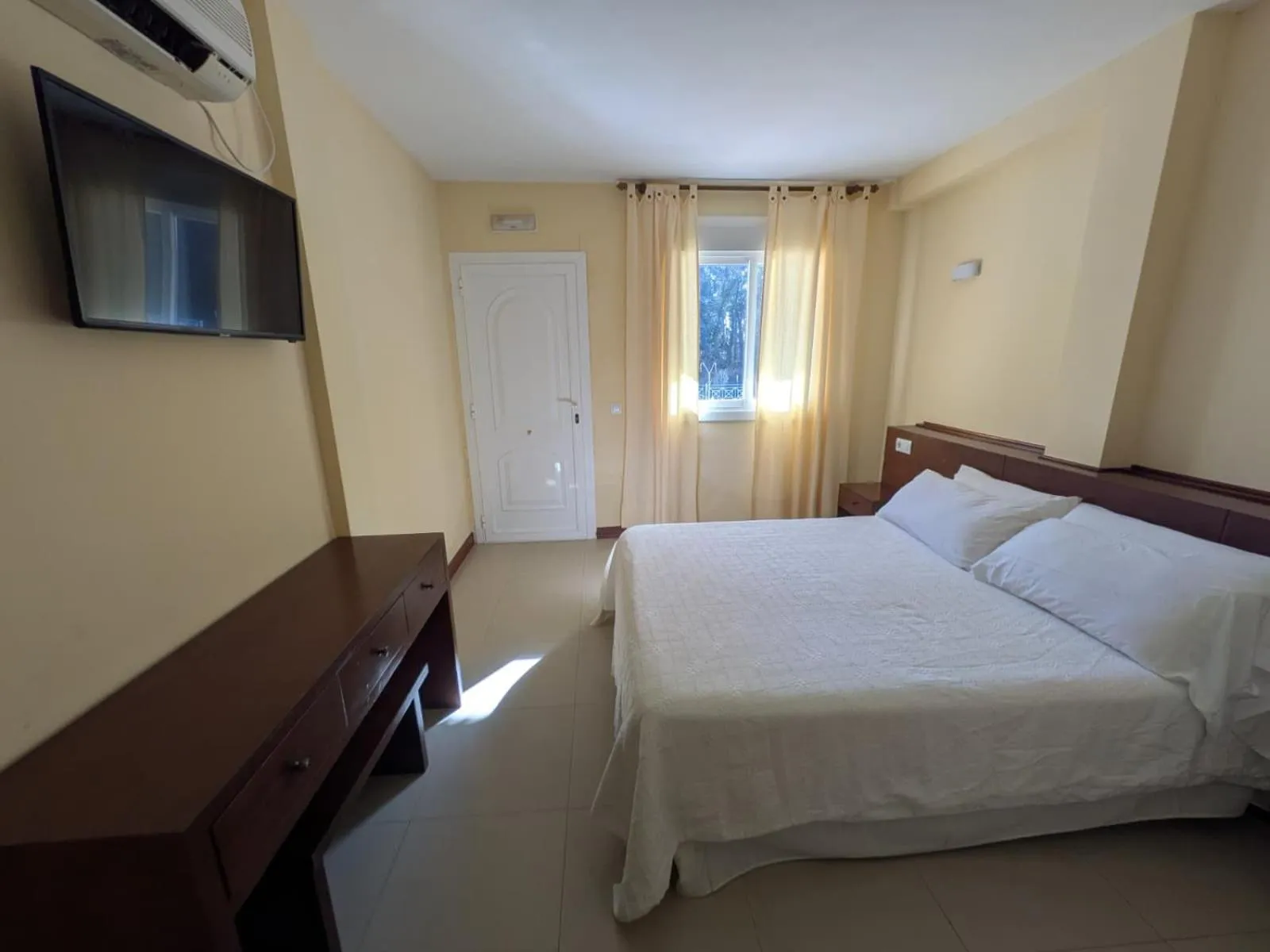 Bed in Sun Galicia Hotel y Apartamentos