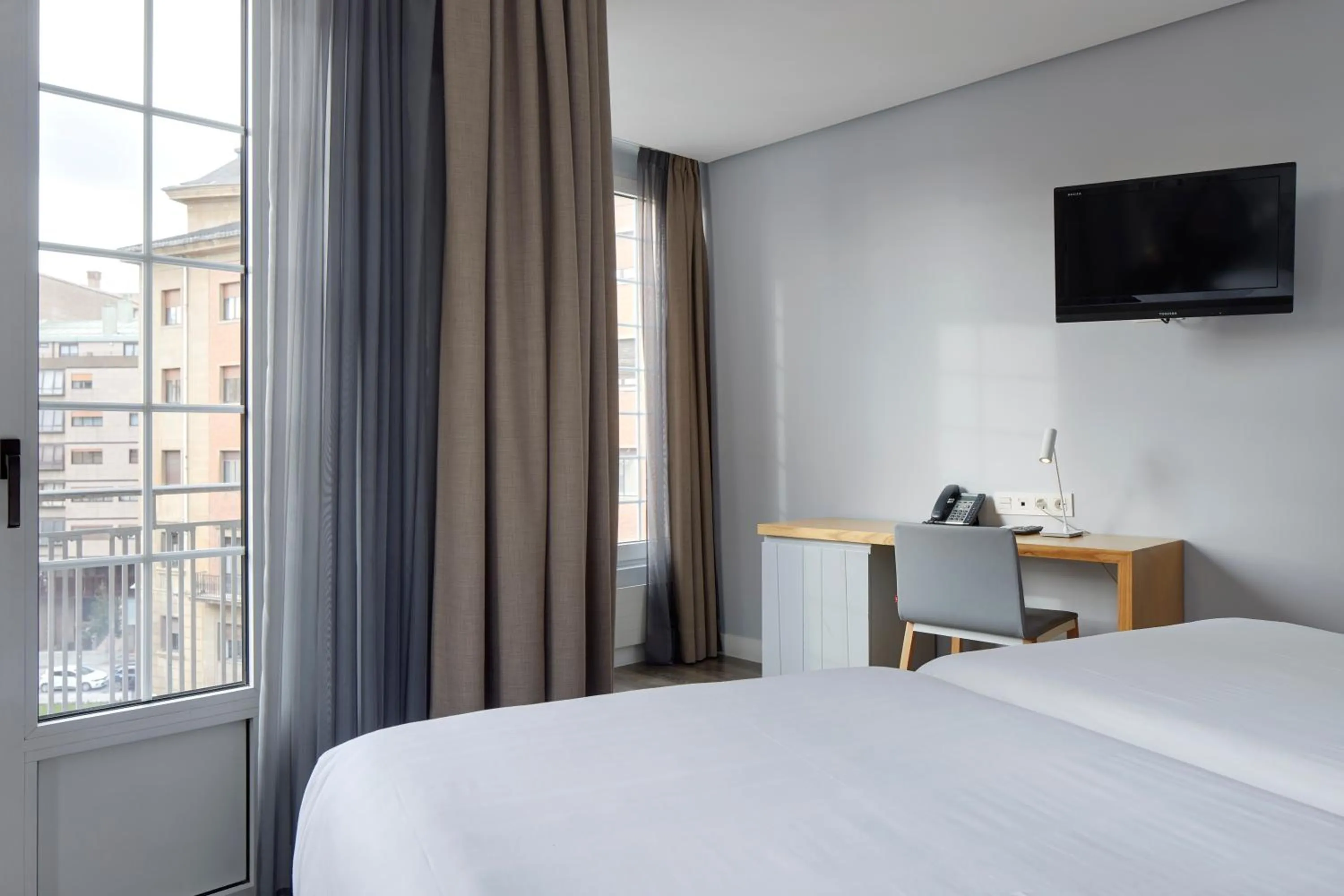 Bed in Hotel Avenida