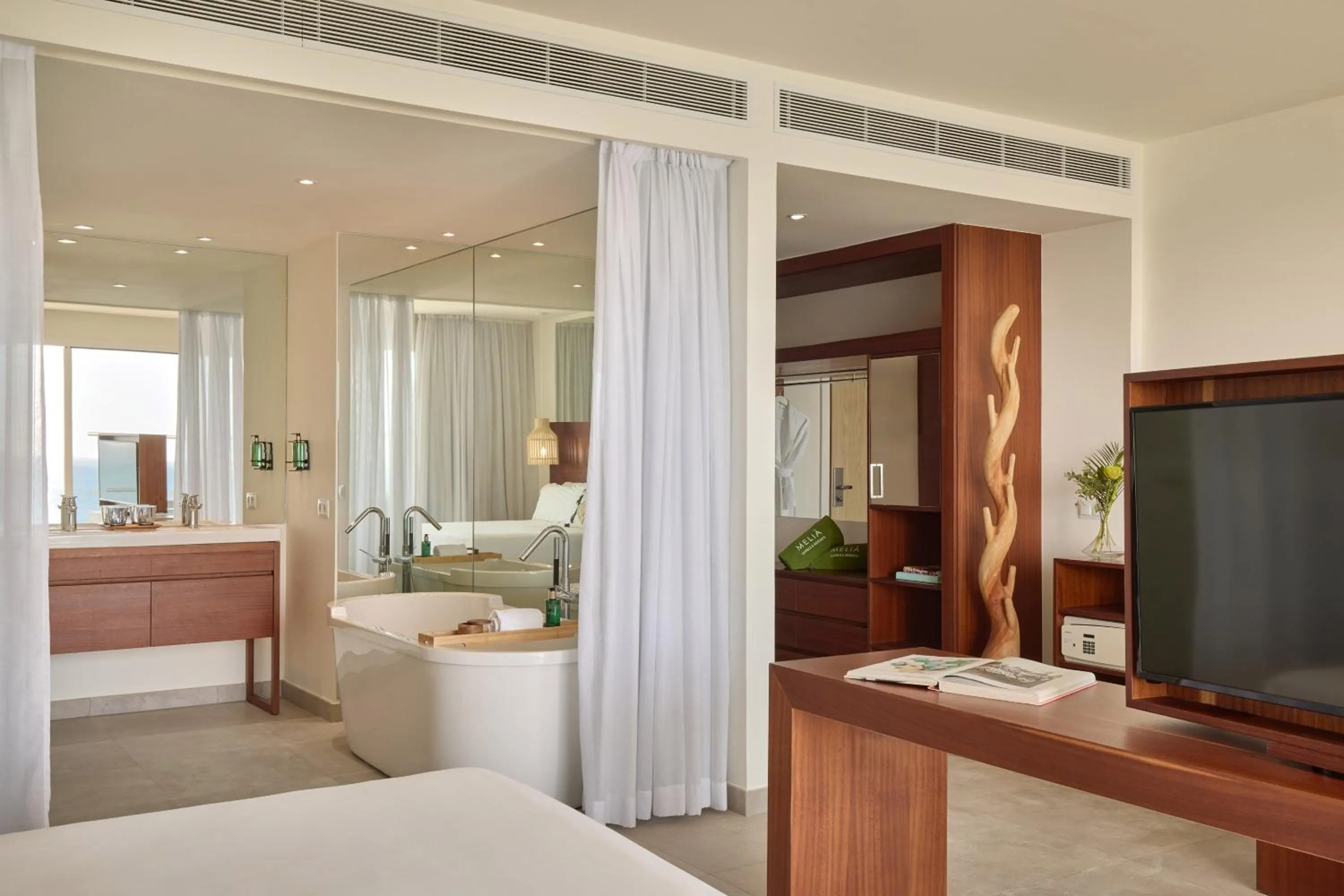 Bathroom, Bed in Melia Ibiza - Adults Only