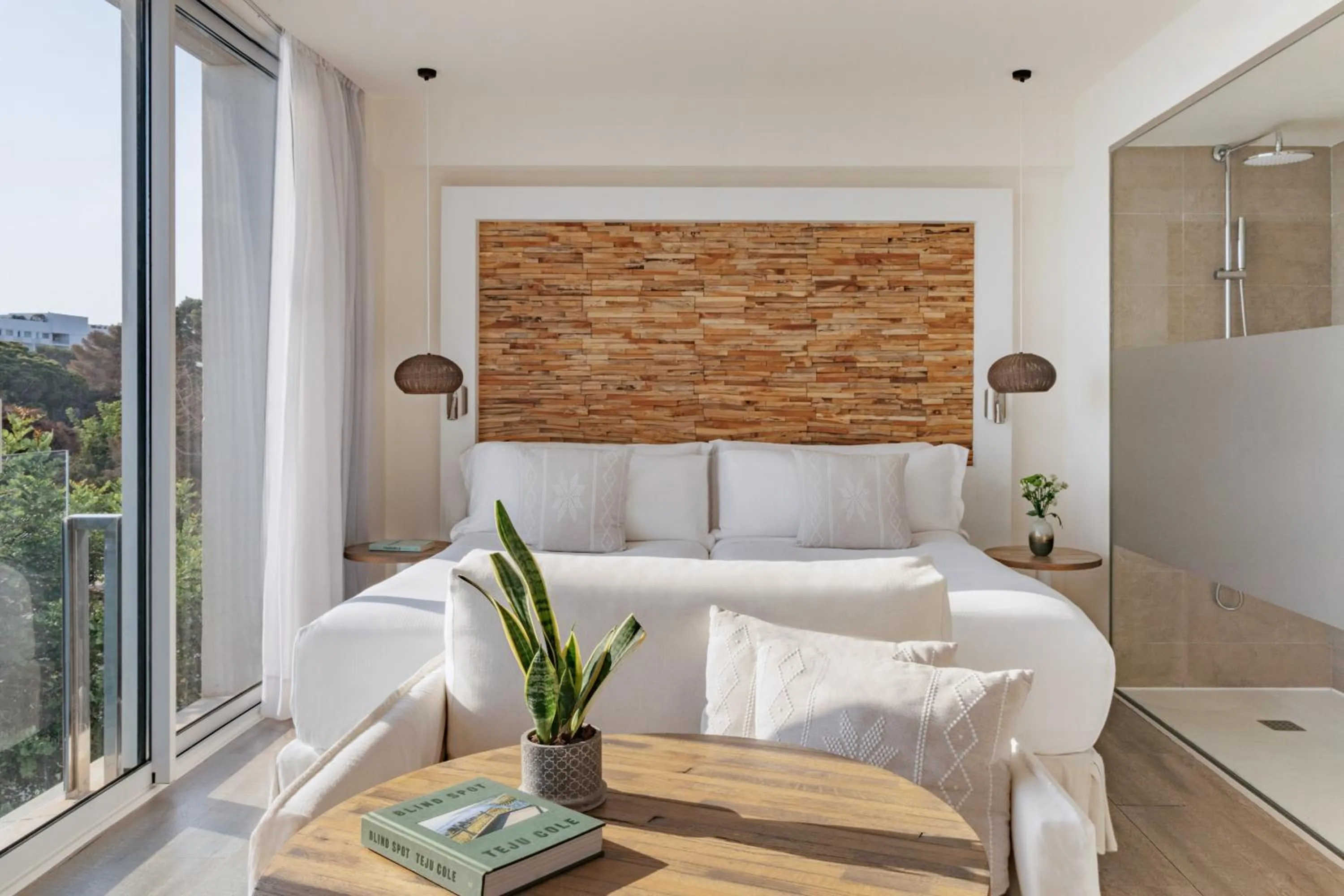 Bed in ME Ibiza - The Leading Hotels of the World