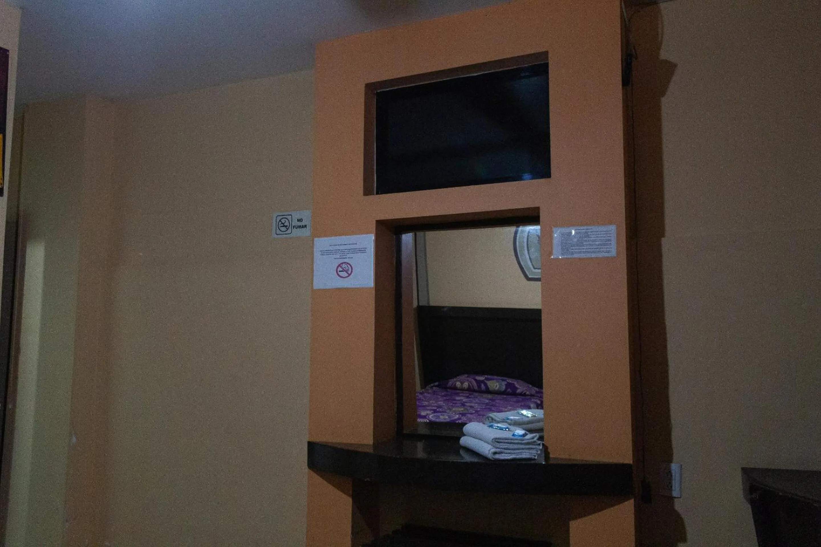 Bedroom in OYO Hotel Colón, Plaza Bicentenario, Zacatecas Centro