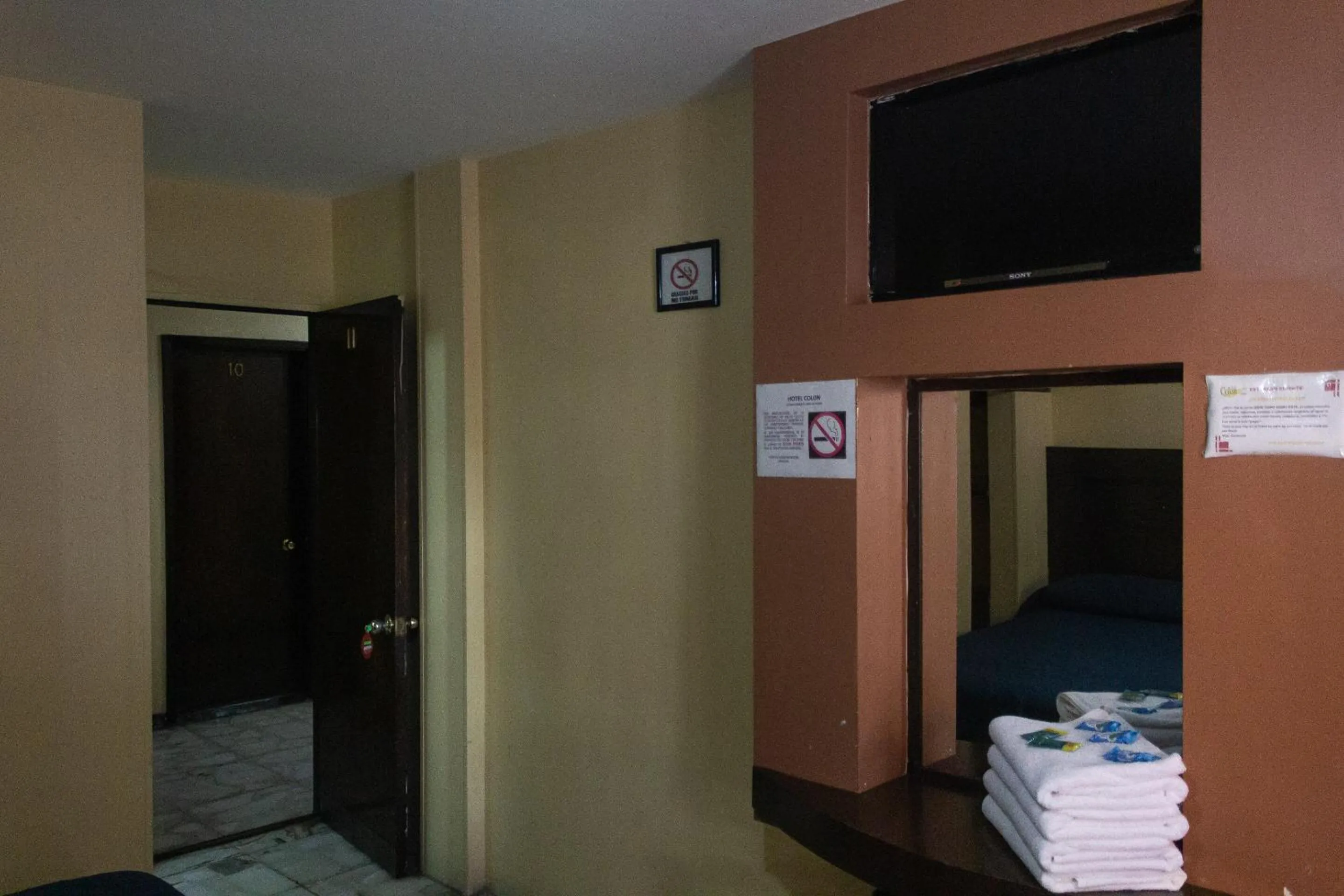 Bedroom in OYO Hotel Colón, Plaza Bicentenario, Zacatecas Centro