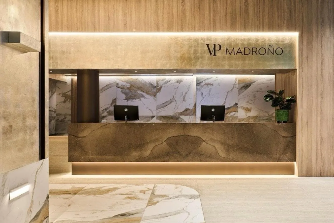 Lobby or reception in VP Madroño