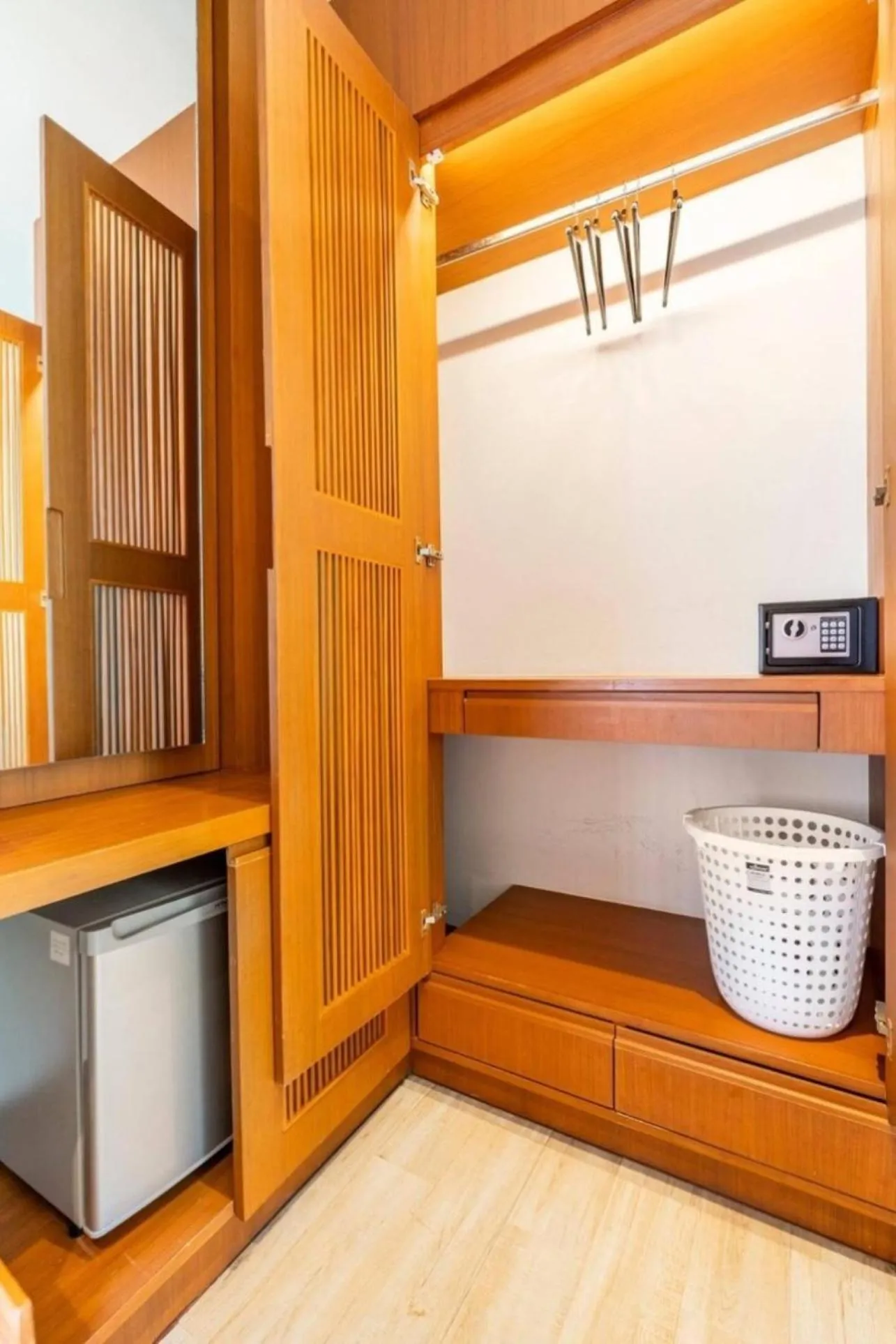 wardrobe in Tajh Pool Villas