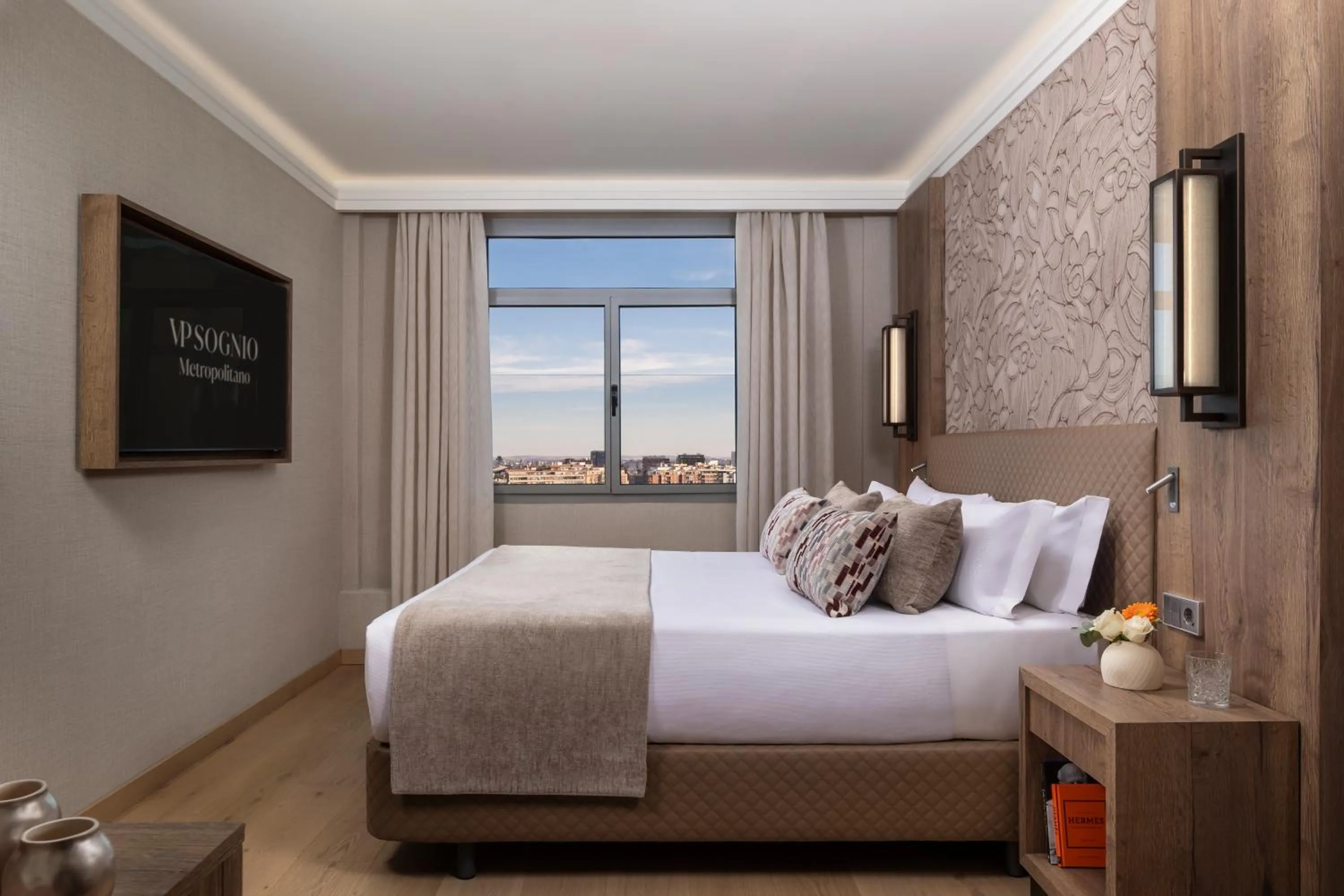 Bedroom, Bed in VP SOGNIO Metropolitano