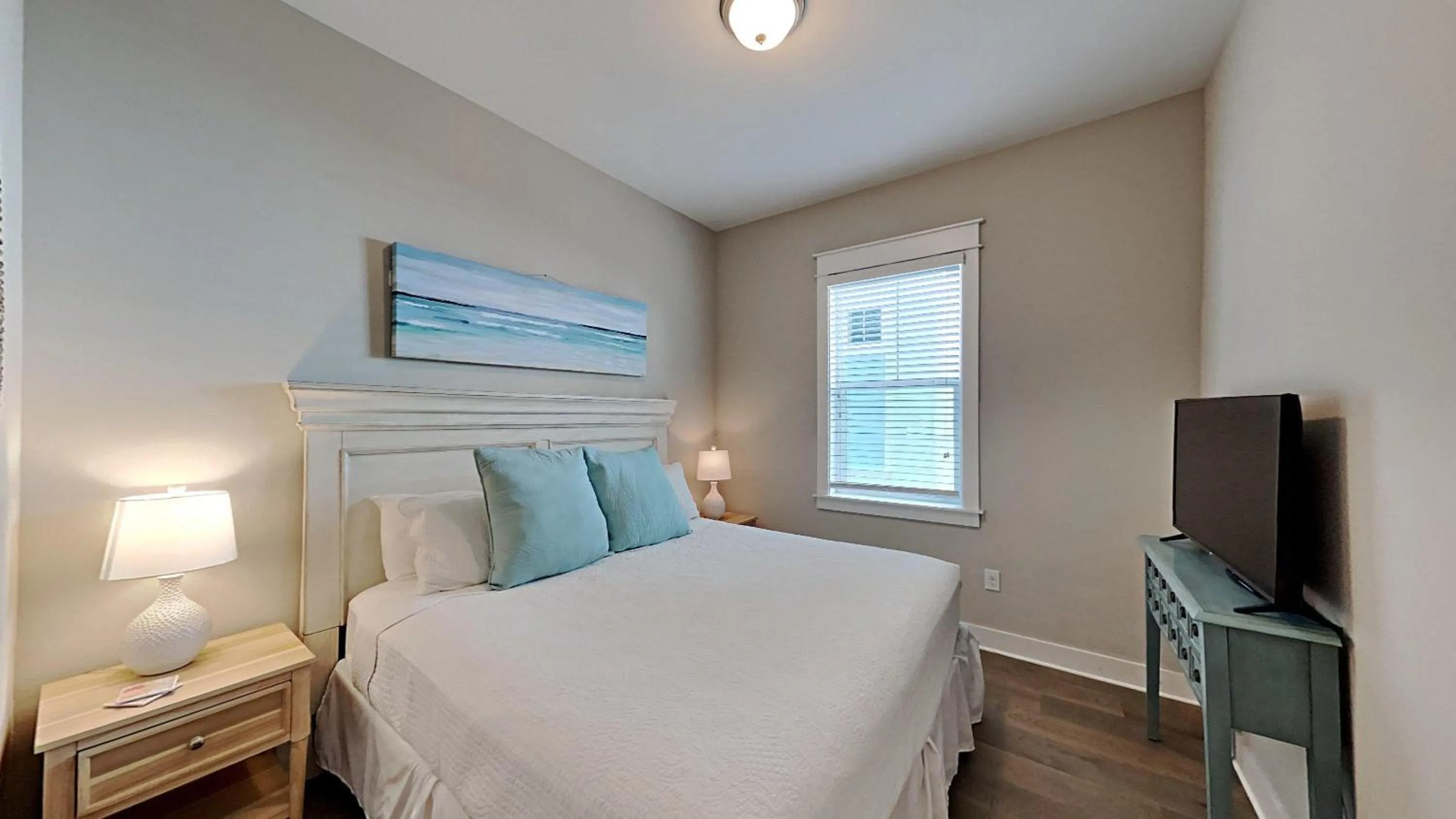 Bed in Prominence 30A - Hey Hey 30A