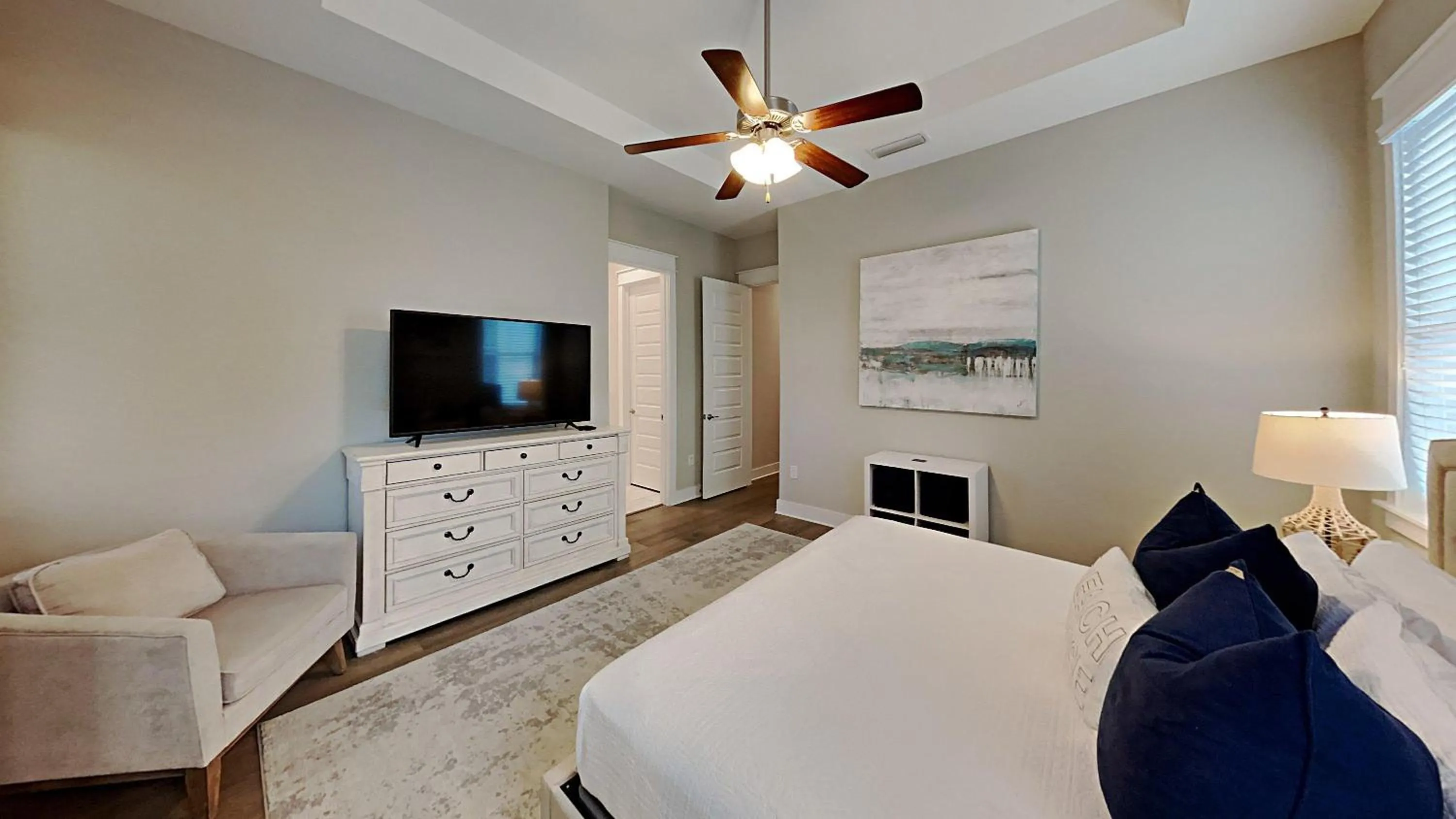 Bed in Prominence 30A - Hey Hey 30A