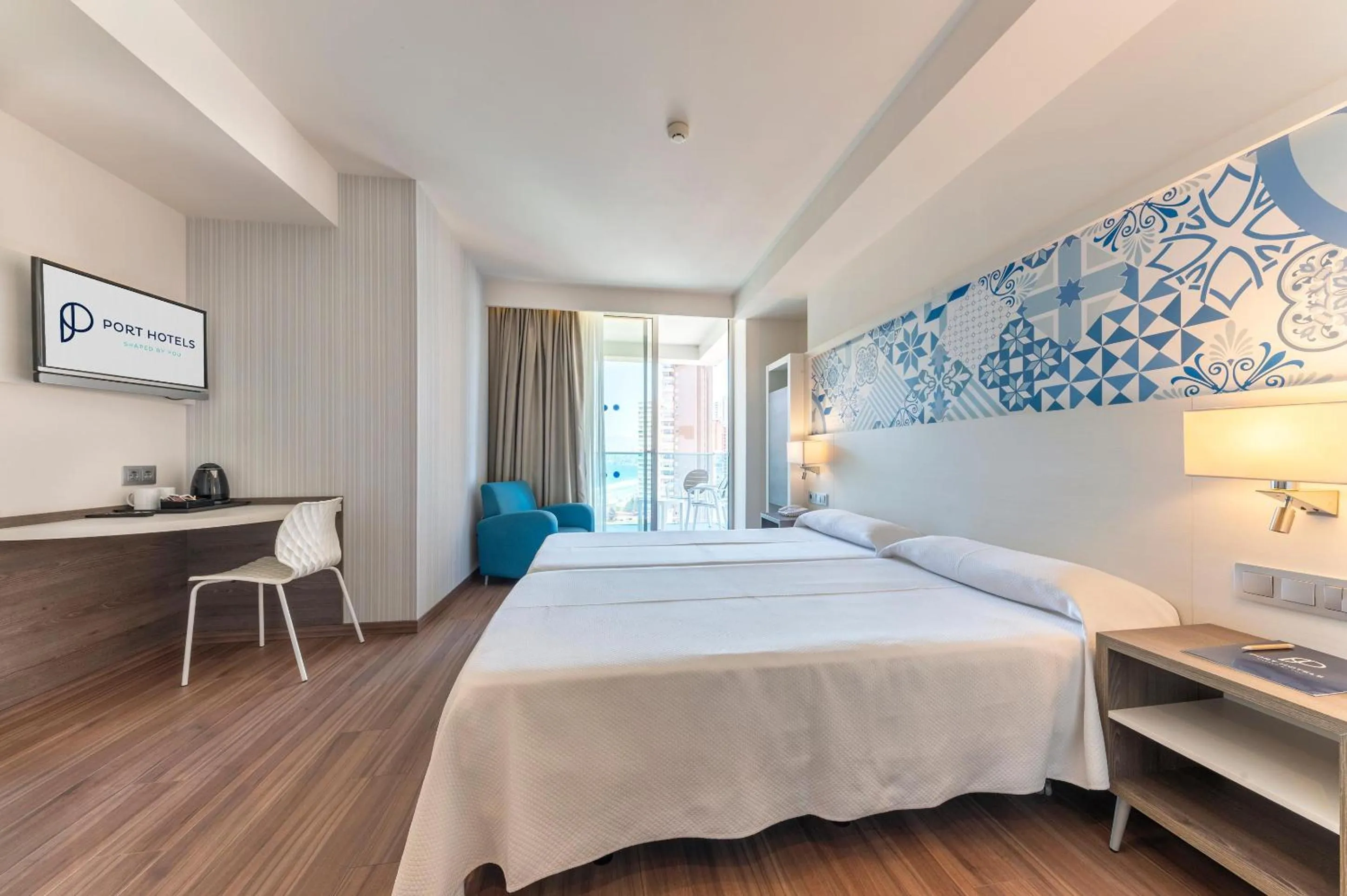 Photo of the whole room, Bed in Port Benidorm Hotel & Spa 4* Sup