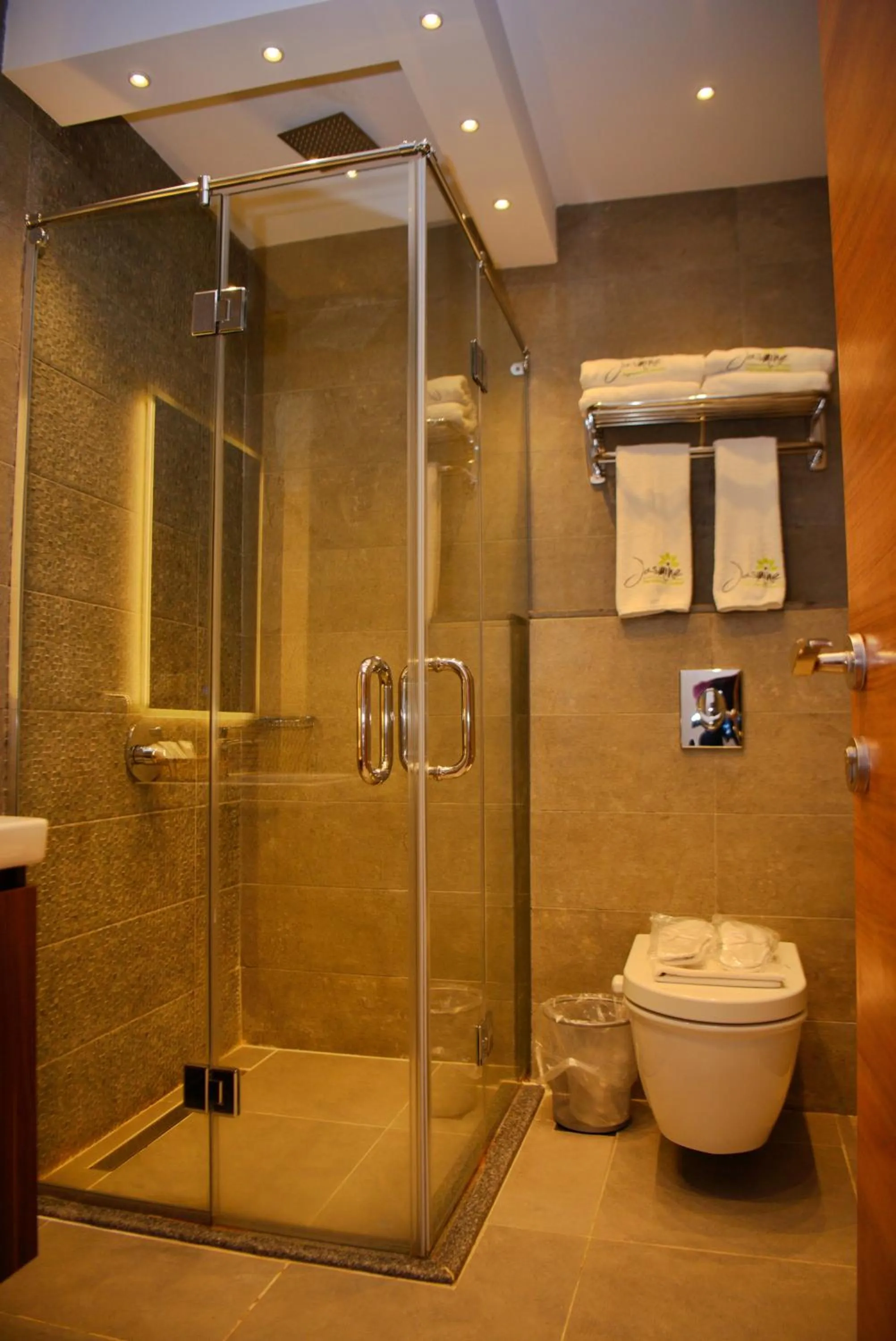 Bathroom in Jasmine Pyramids Hotel