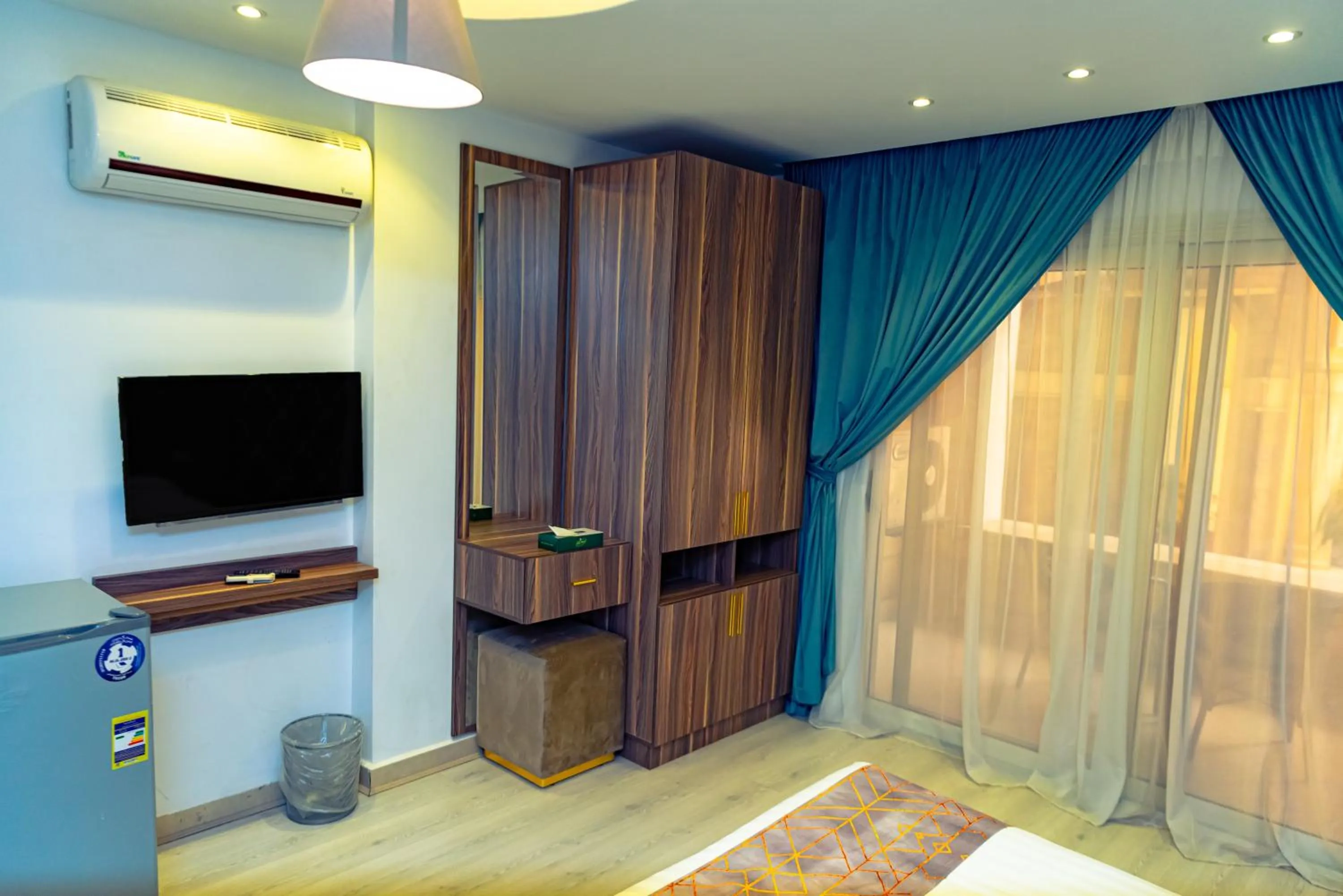 TV and multimedia in Jasmine Pyramids Hotel