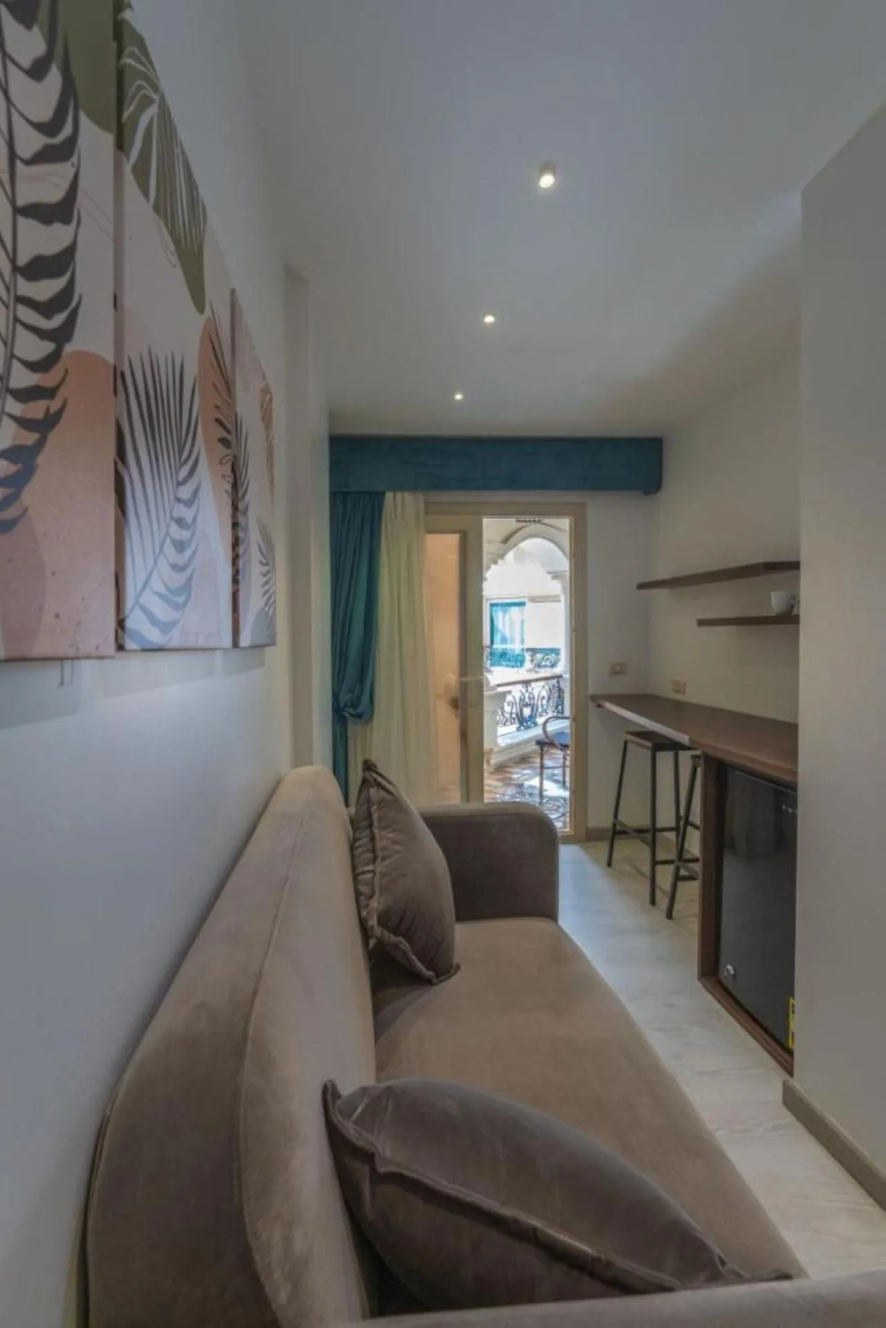 Seating area, Bed in Jasmine Pyramids Hotel