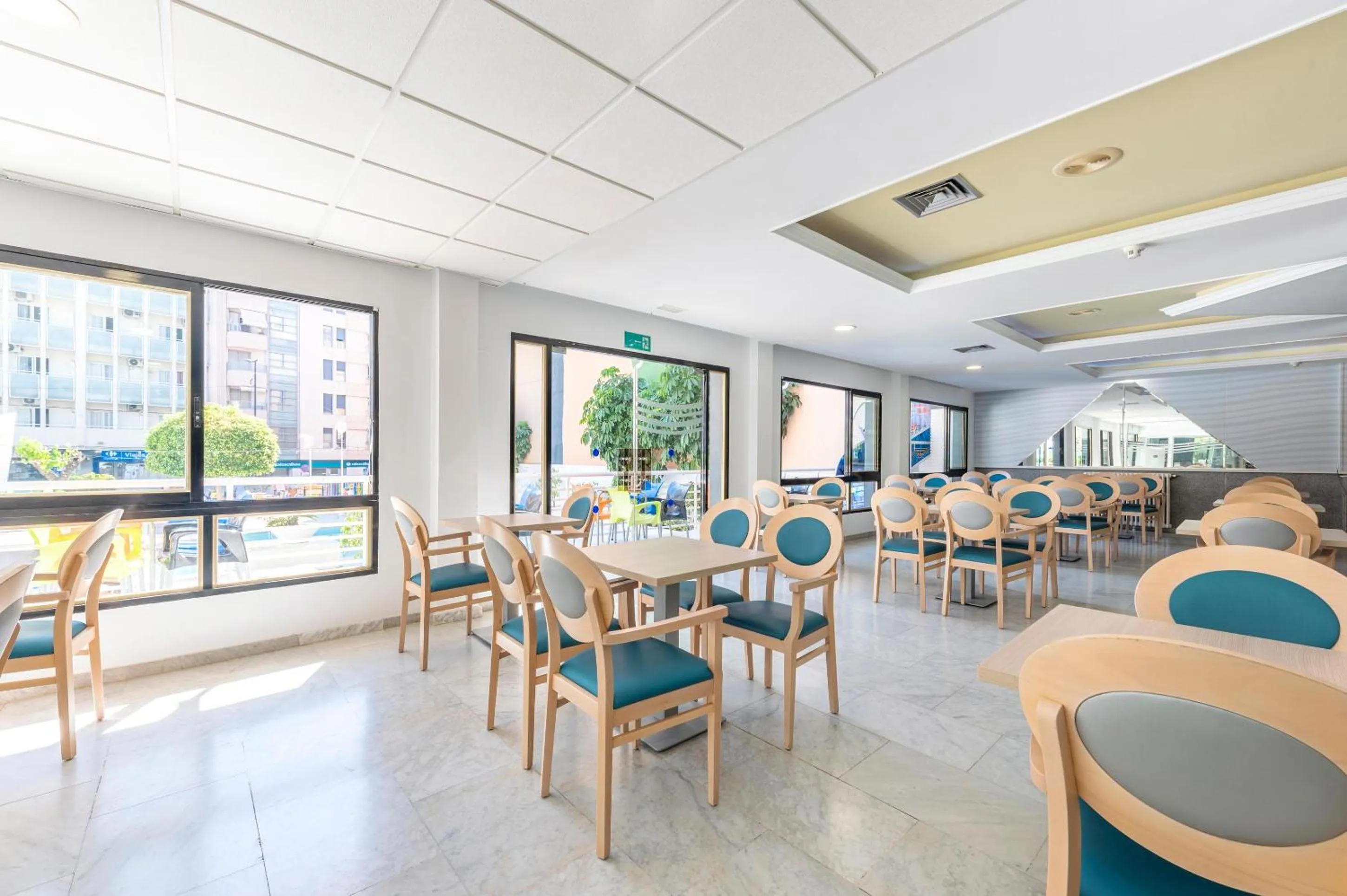 Lounge or bar in Port Vista Oro