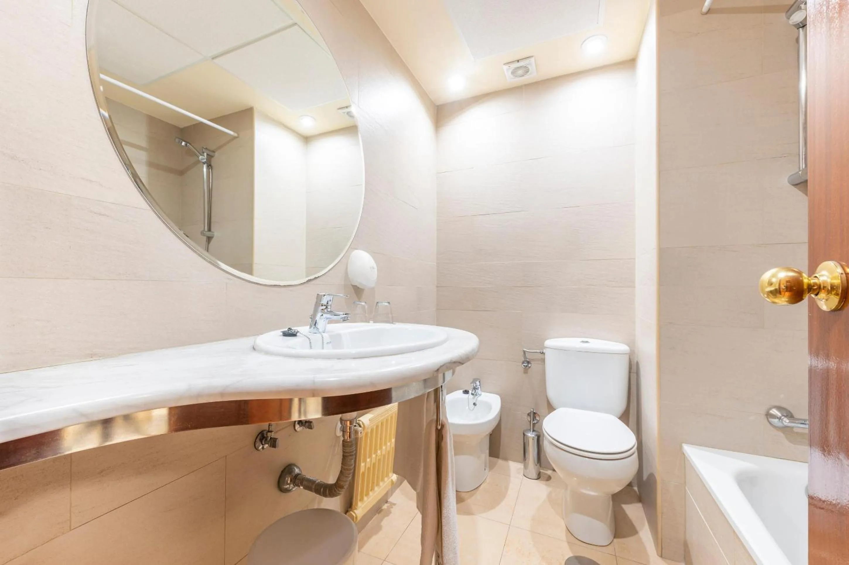 Bathroom in Port Vista Oro