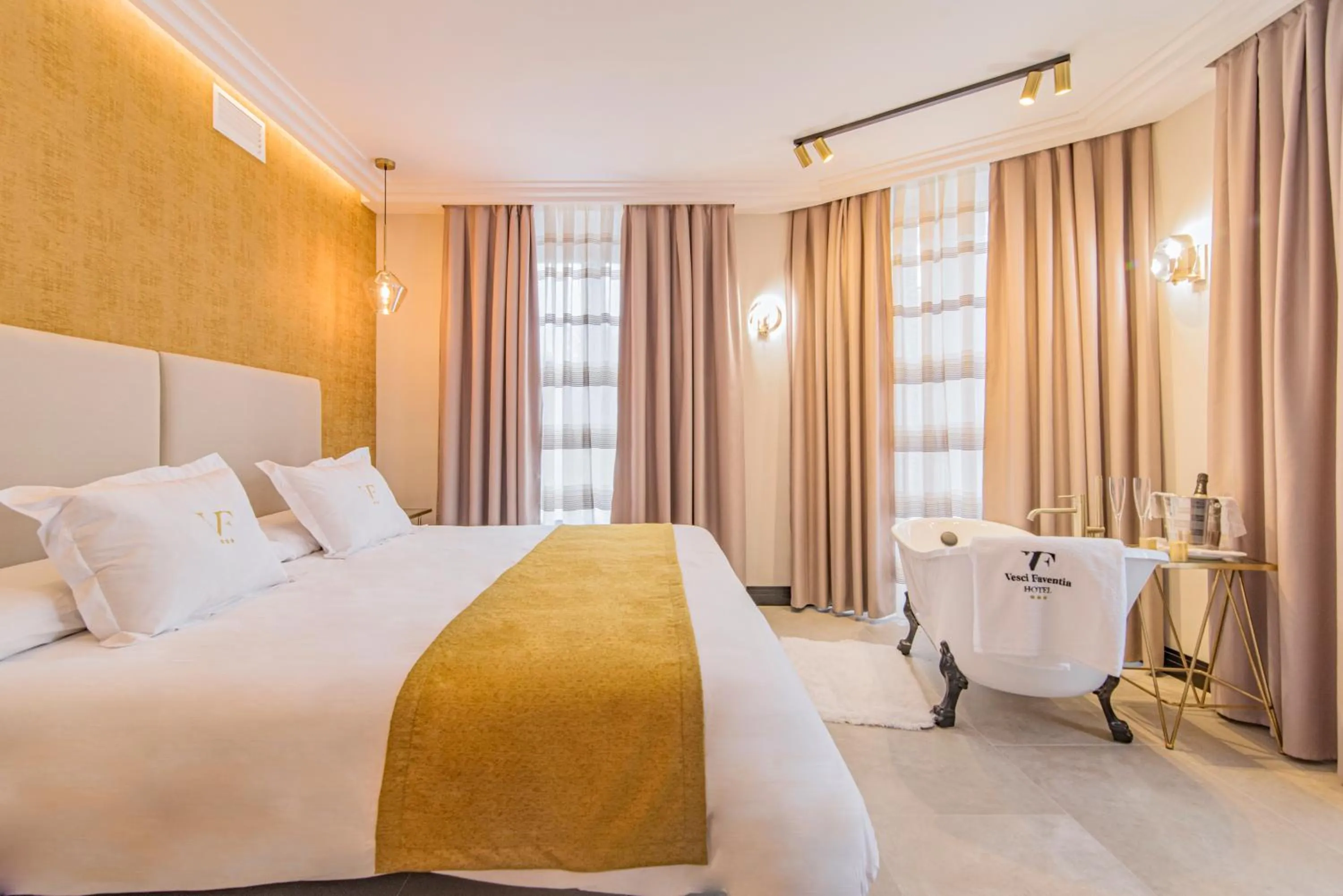 Bed in VESCI FAVENTIA