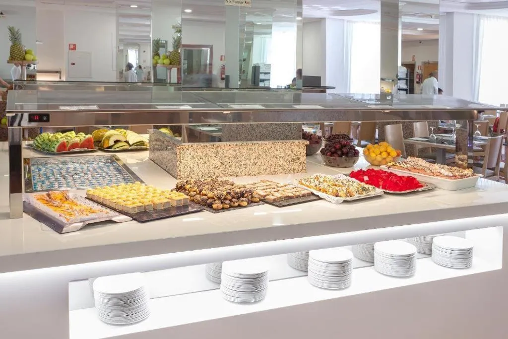 Restaurant/places to eat in Port Denia