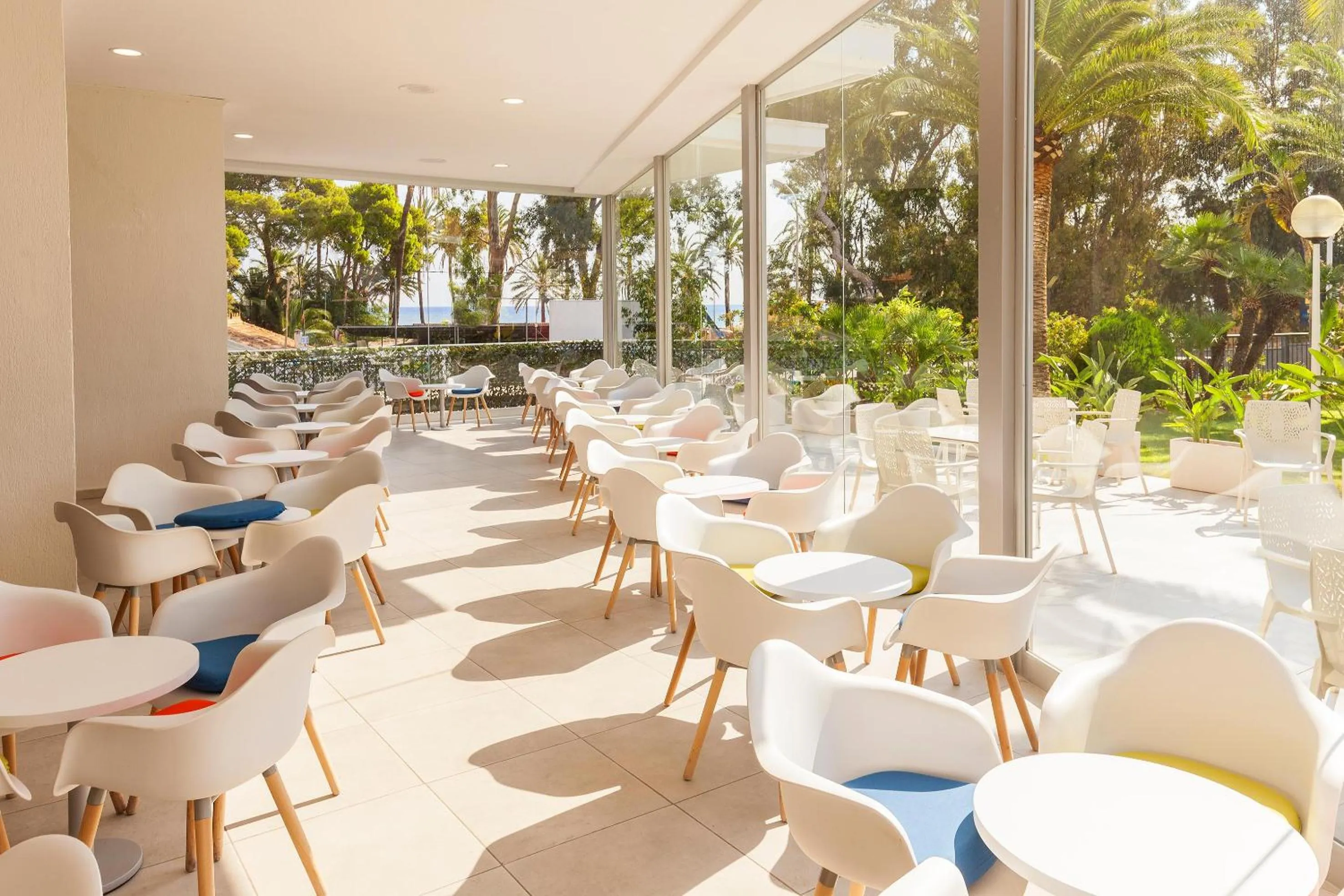 Lounge or bar in Port Denia