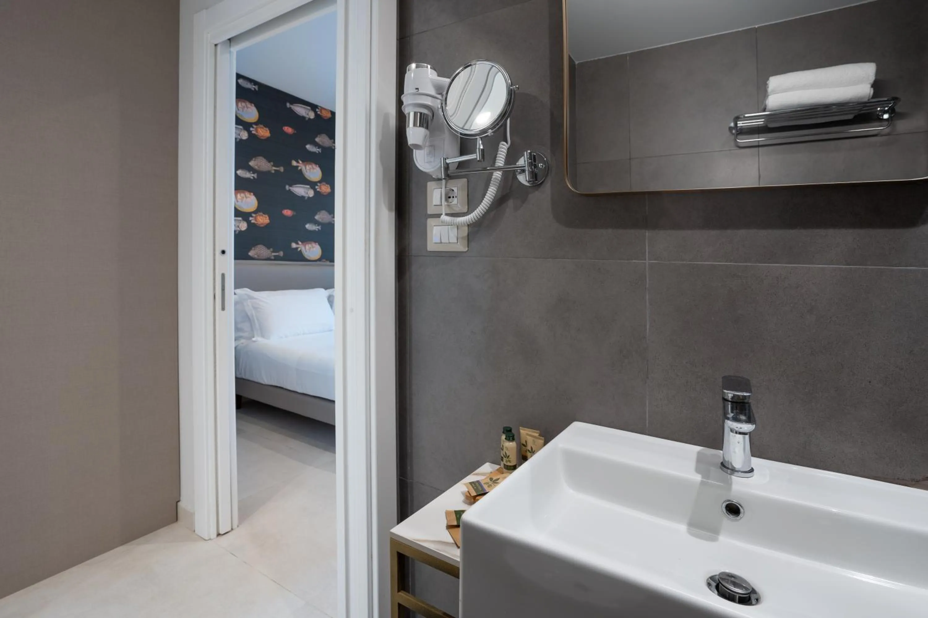 Bathroom, Bed in Belduomo