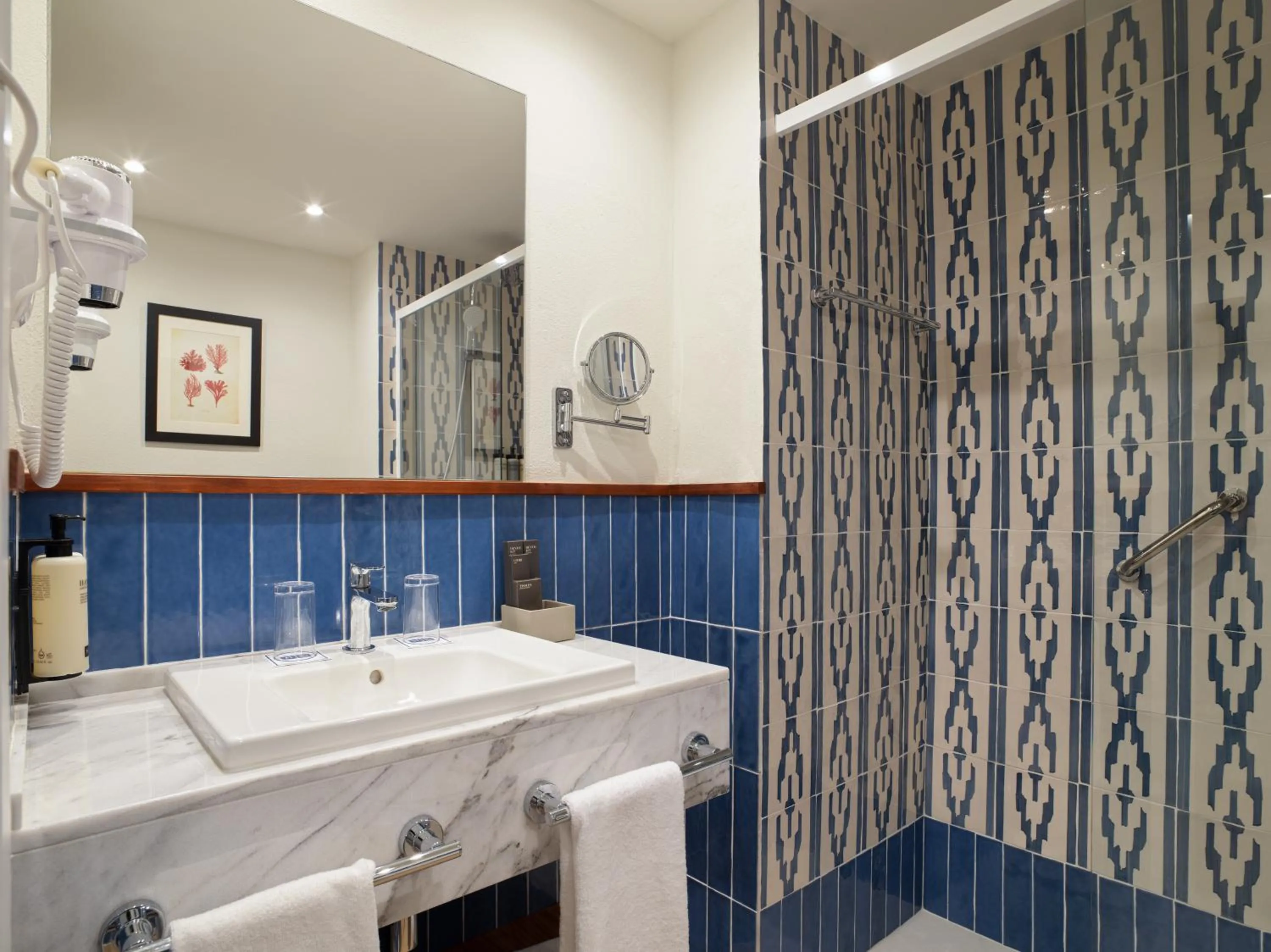 Bathroom in H10 Salou Princess