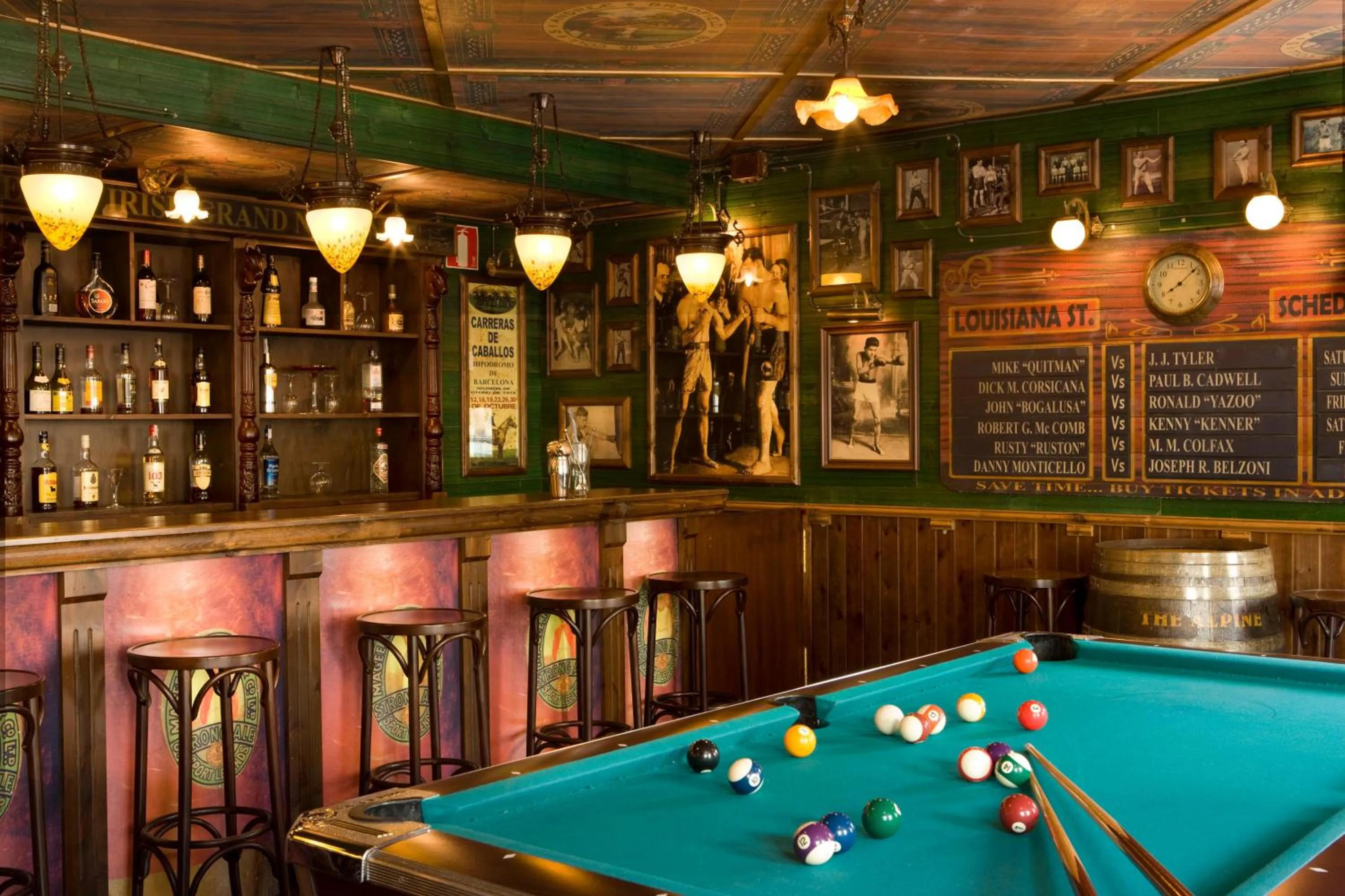 Billiard in H10 Salou Princess