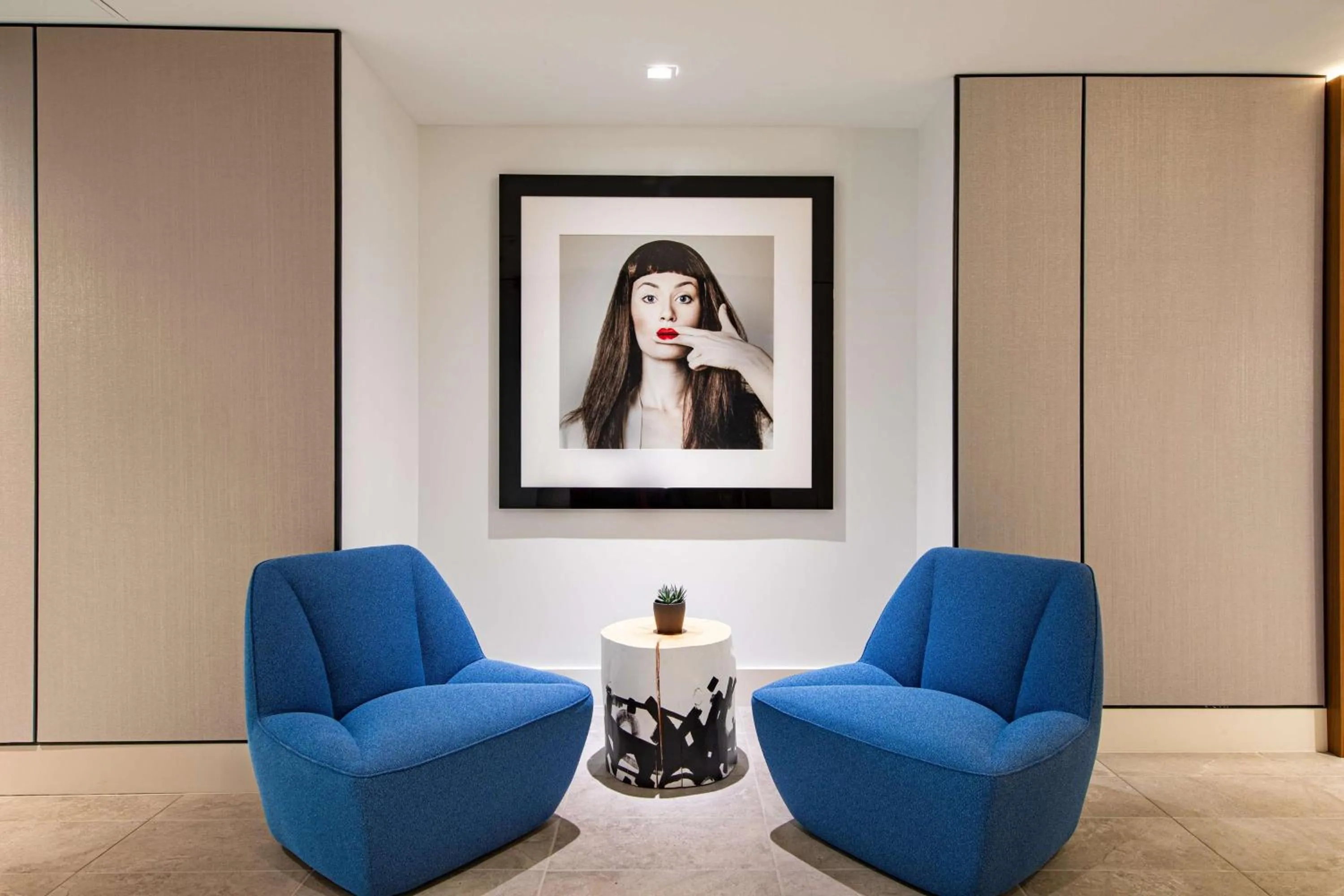 Lobby or reception in The Royal Sonesta Washington DC Capitol Hill