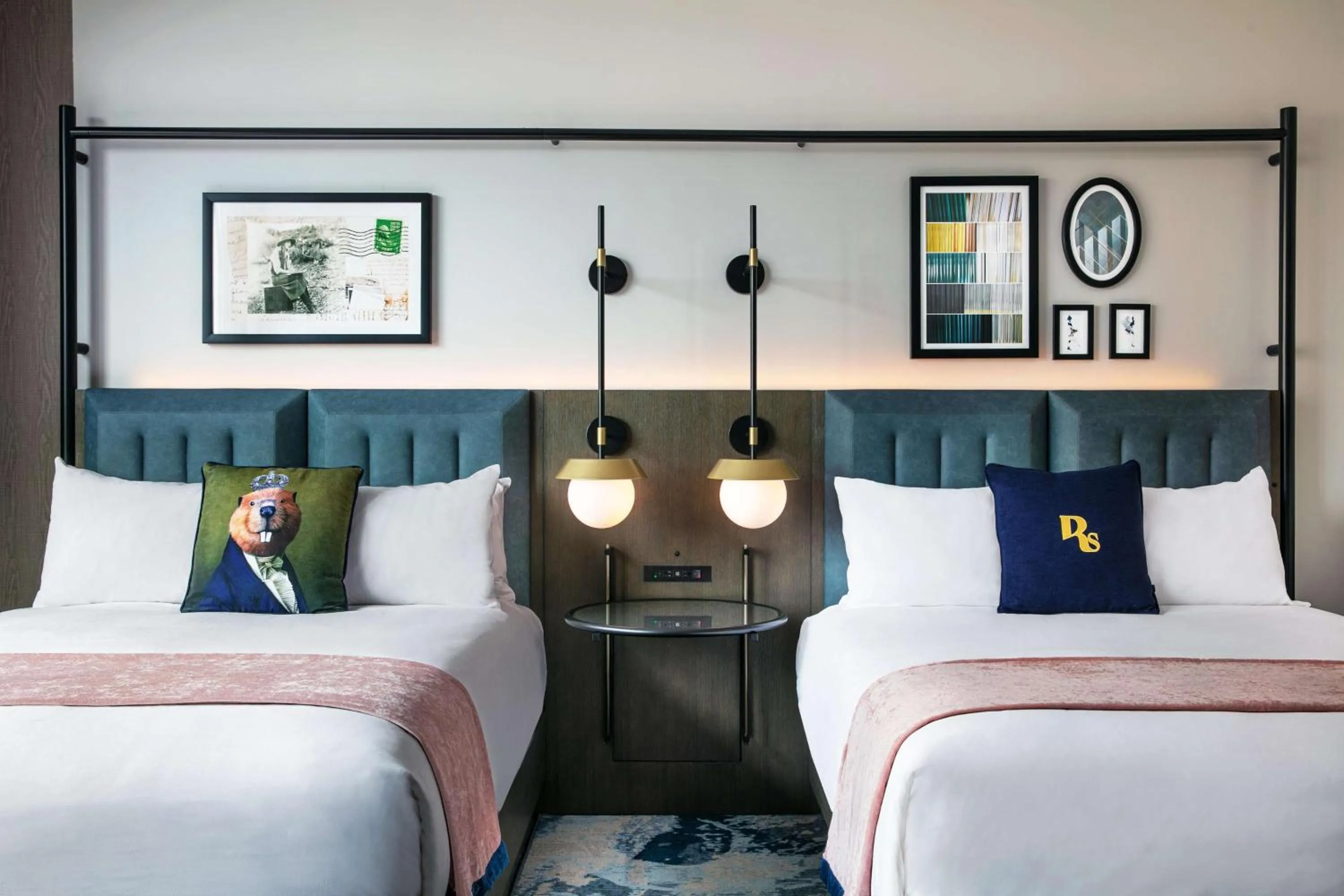 Bedroom, Bed in The Royal Sonesta Washington DC Capitol Hill