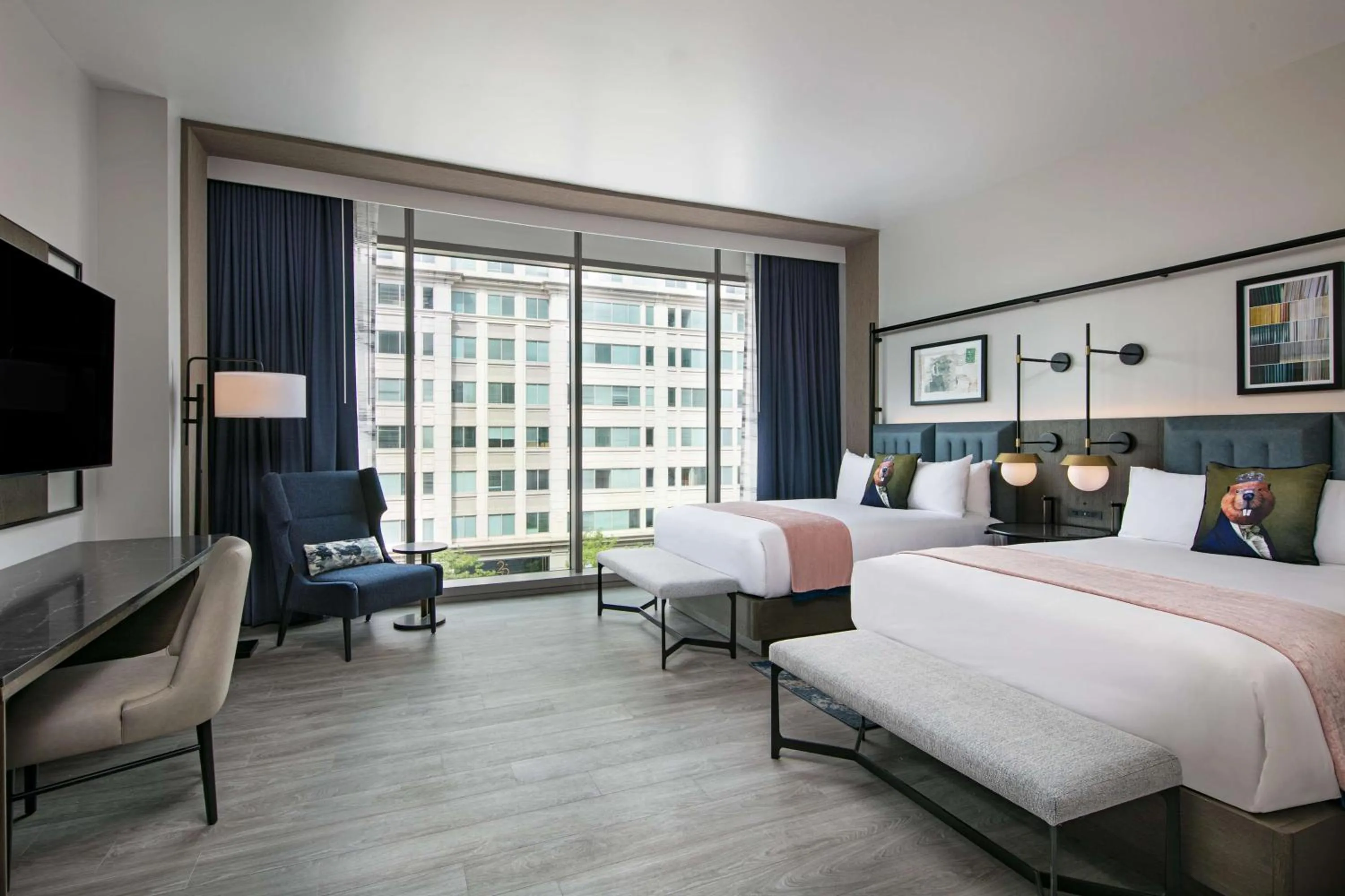 Bedroom, Bed in The Royal Sonesta Washington DC Capitol Hill