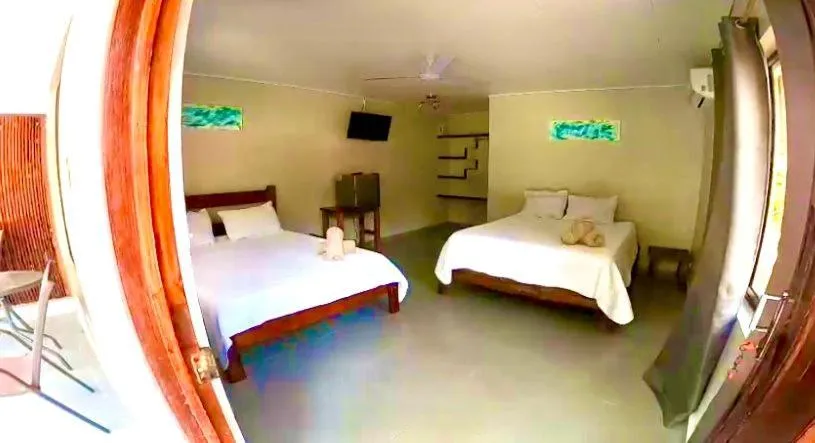 Property building, Bed in El Sueno Tropical