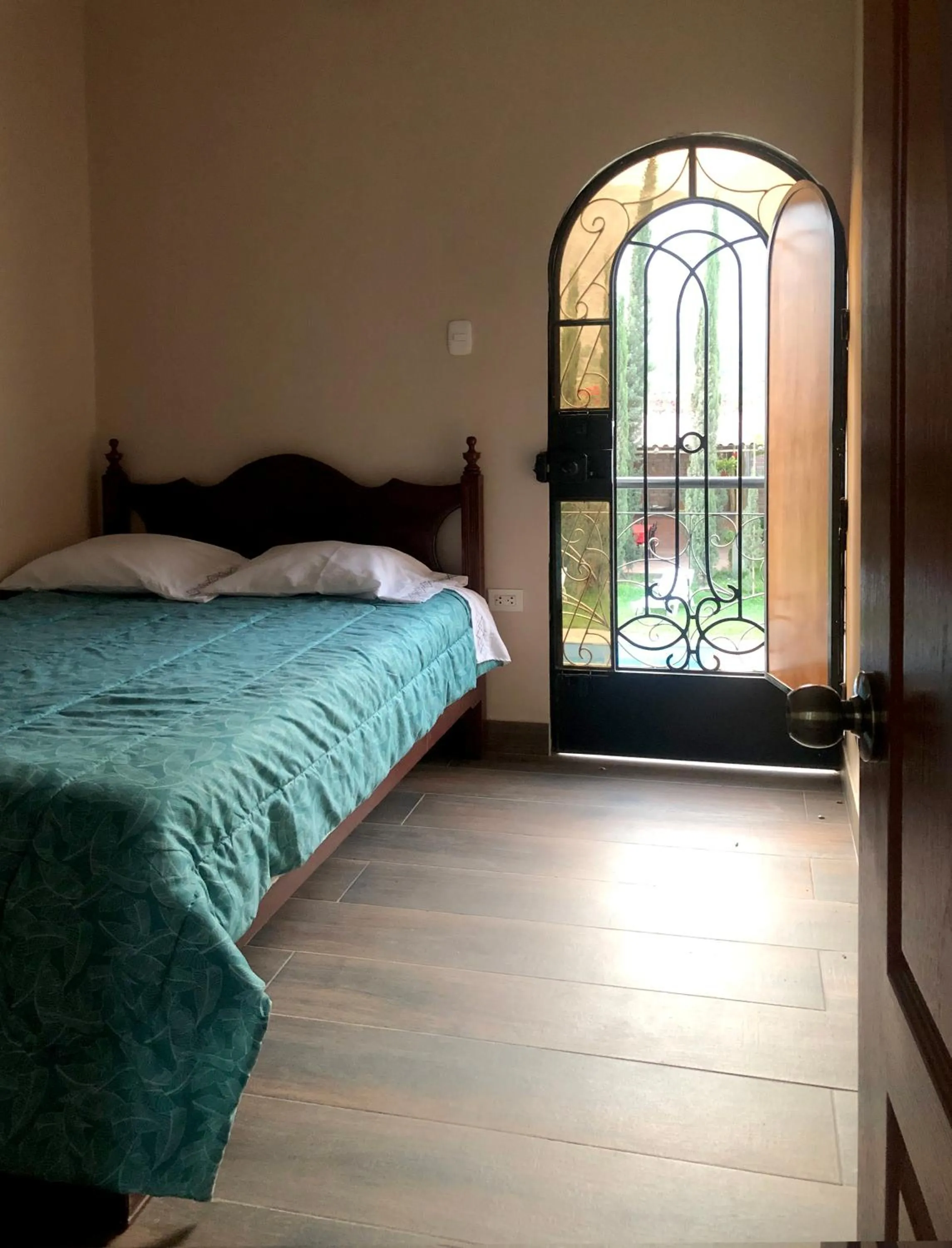 Bed in Casa Hotel Mamaluna