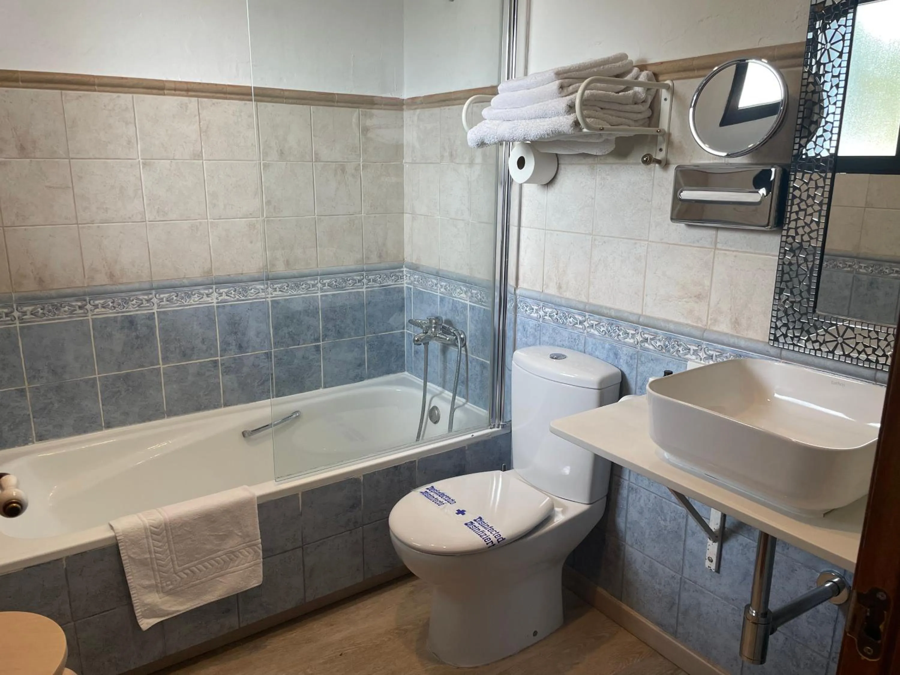 Hotel Patilla Ciudad de Requena