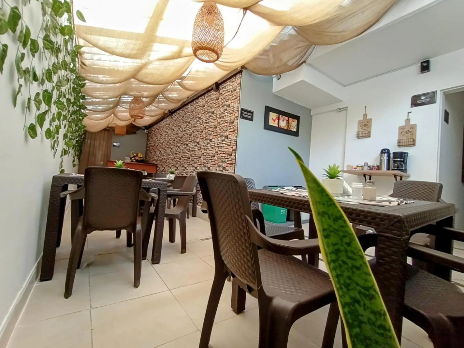 Seating area in Aguacatala Hotel Boutique