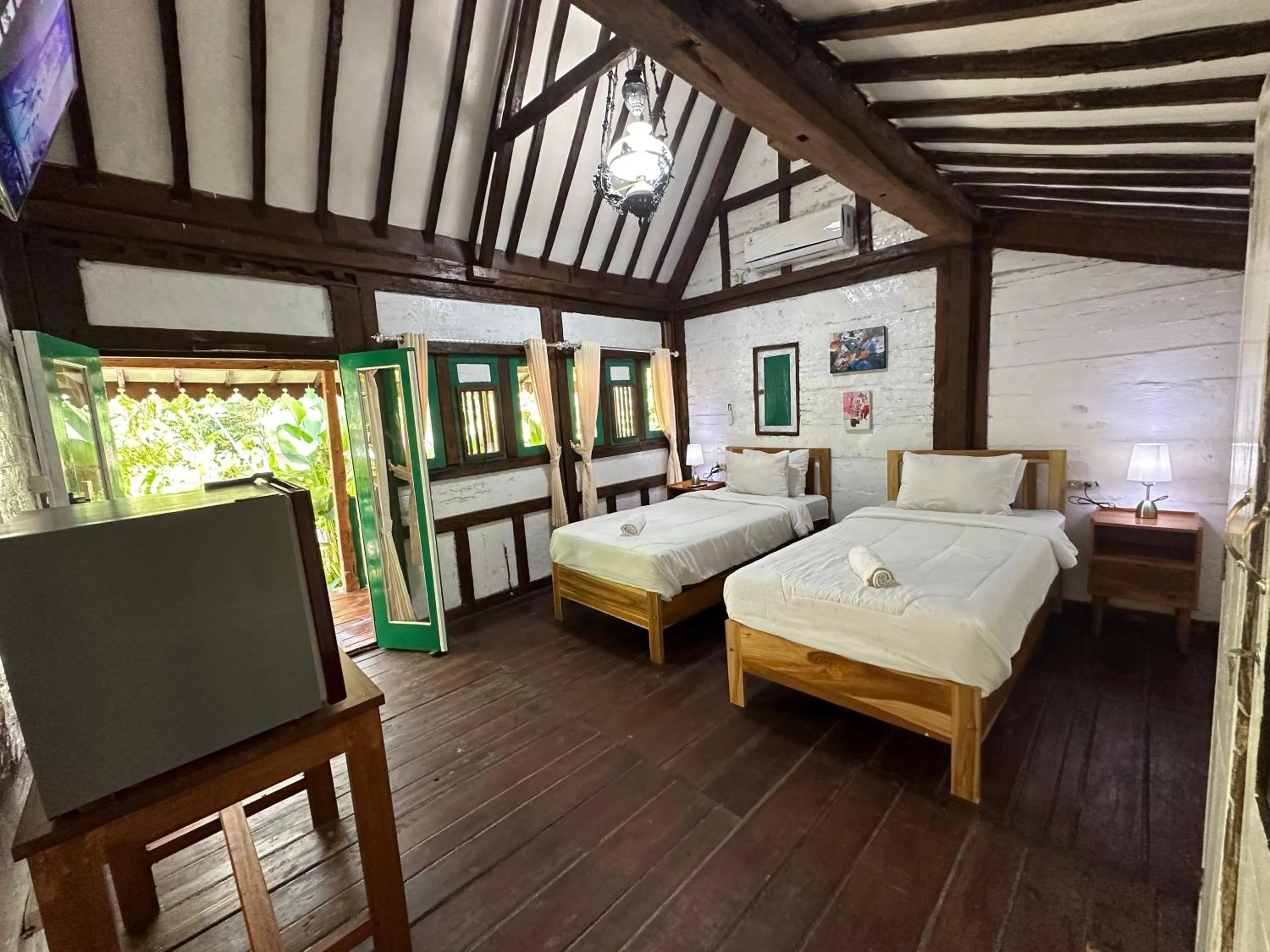 Bed in Tahlia's Villa