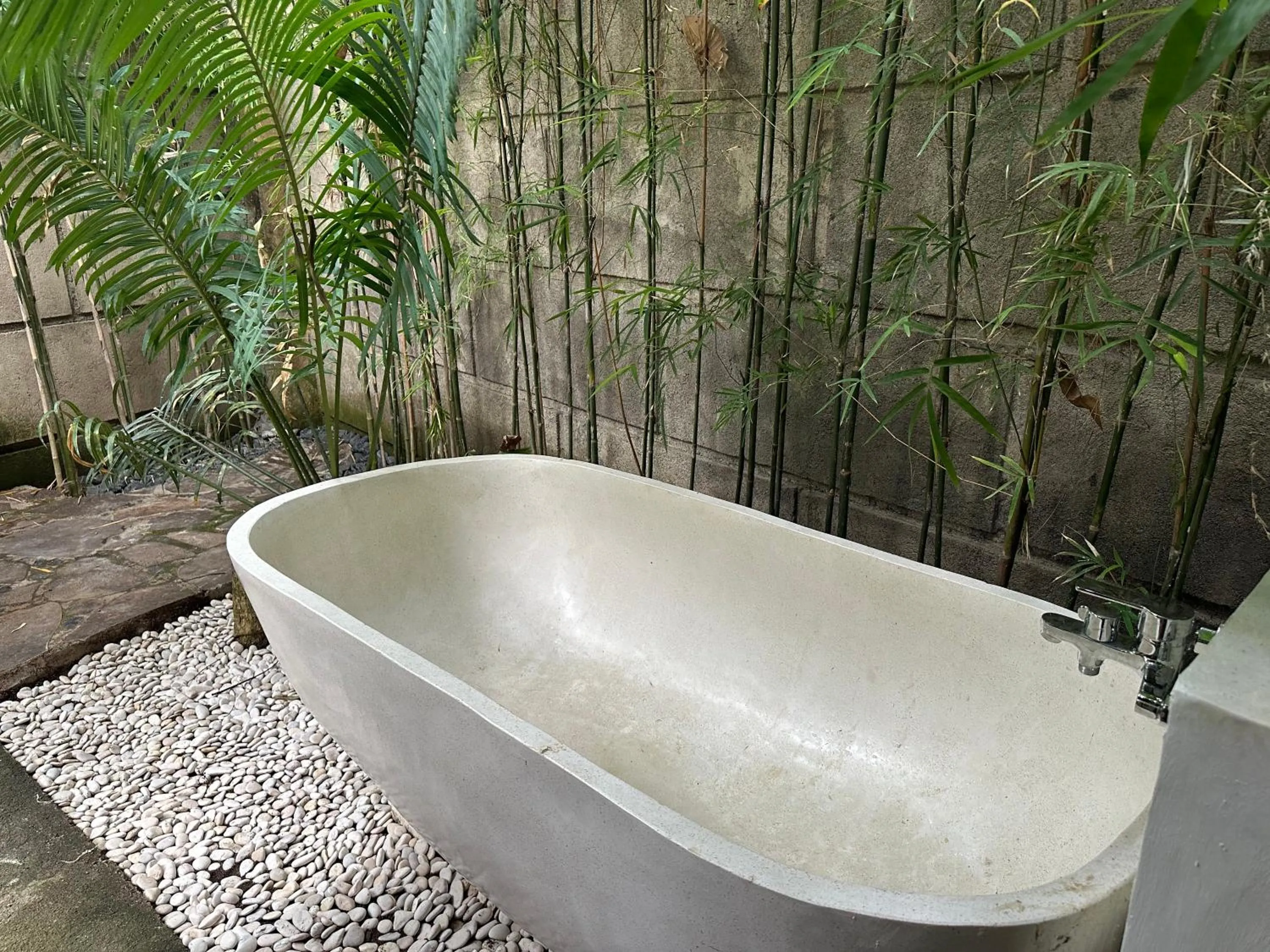 Natural landscape in Tahlia's Villa