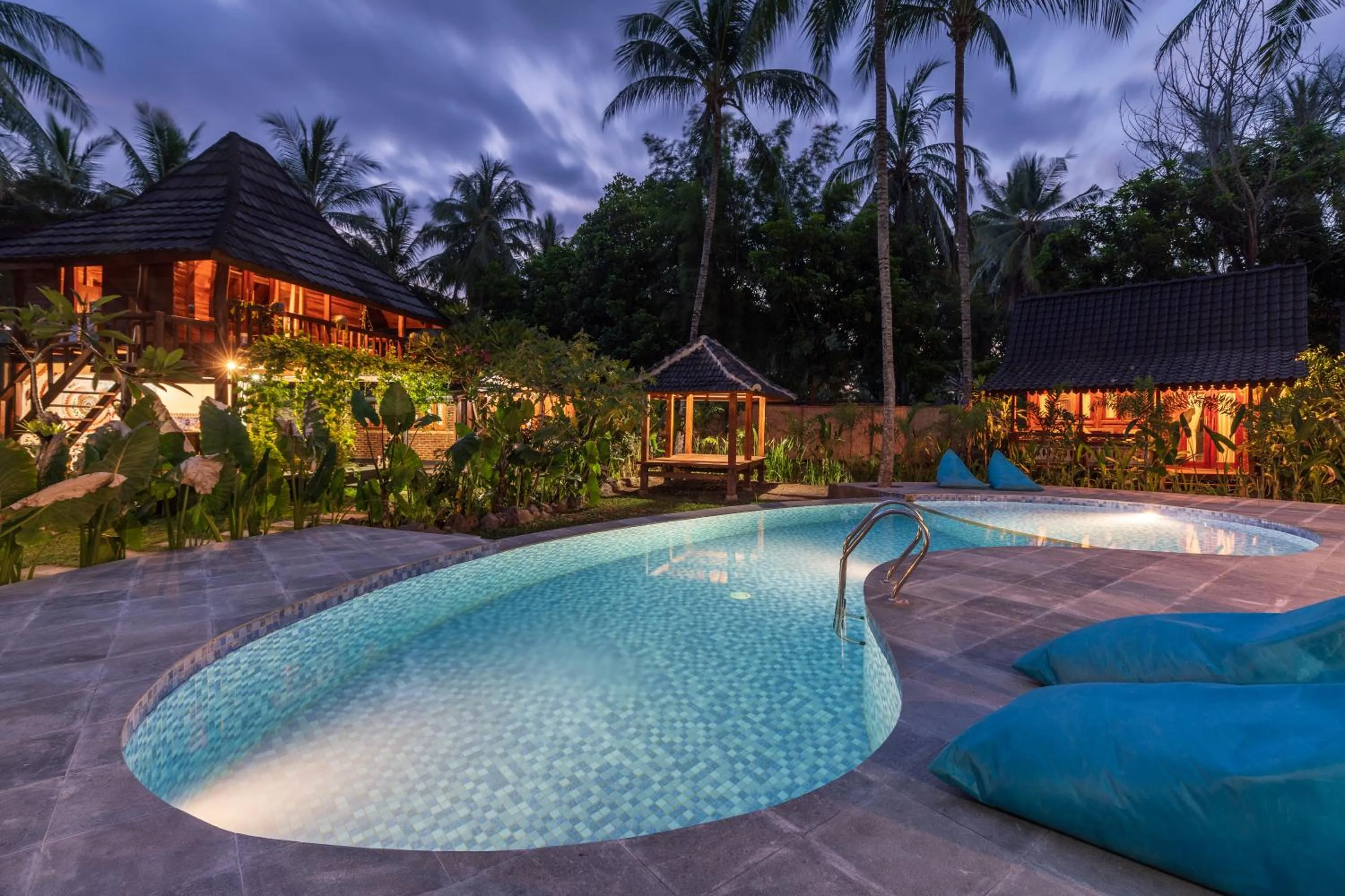 Property building in Tahlia's Villa