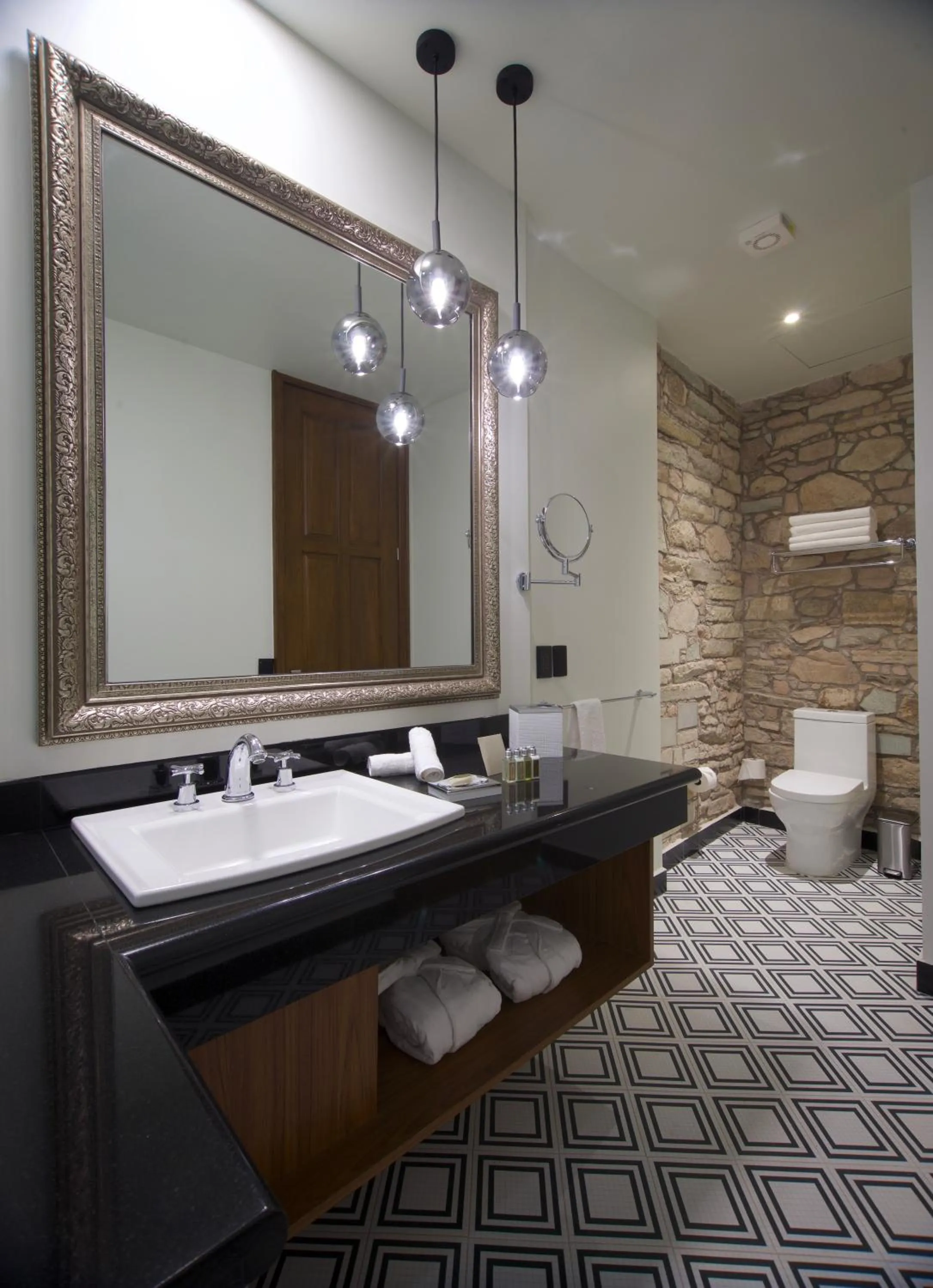 Bathroom in Nueve 25 Hotel Boutique