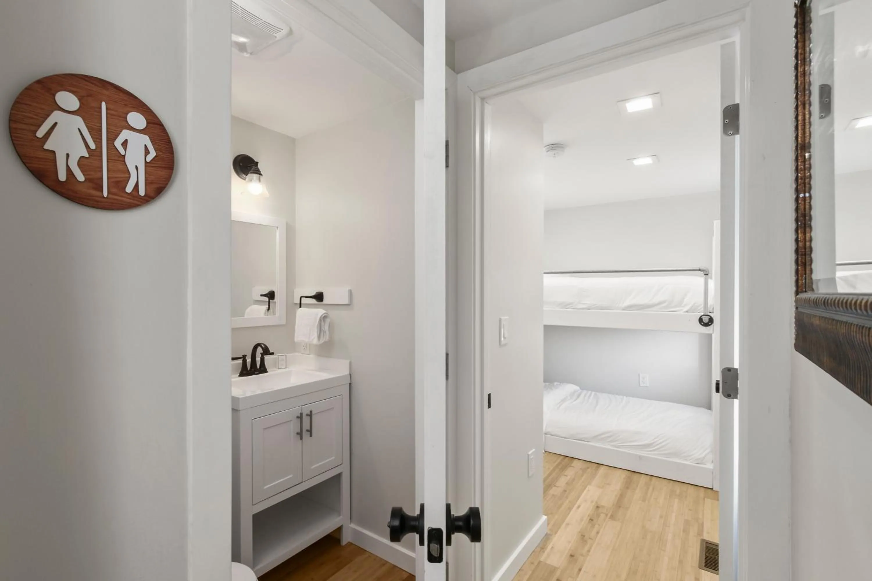 Bedroom in Cozy Ba Townhome Near Little Italy I Fells Point