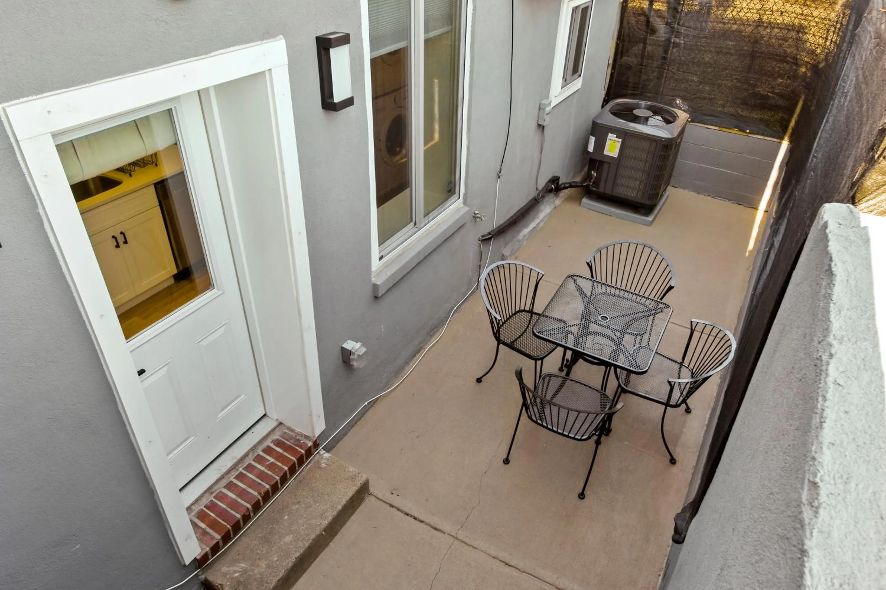 Balcony/Terrace in Cozy Ba Townhome Near Little Italy I Fells Point