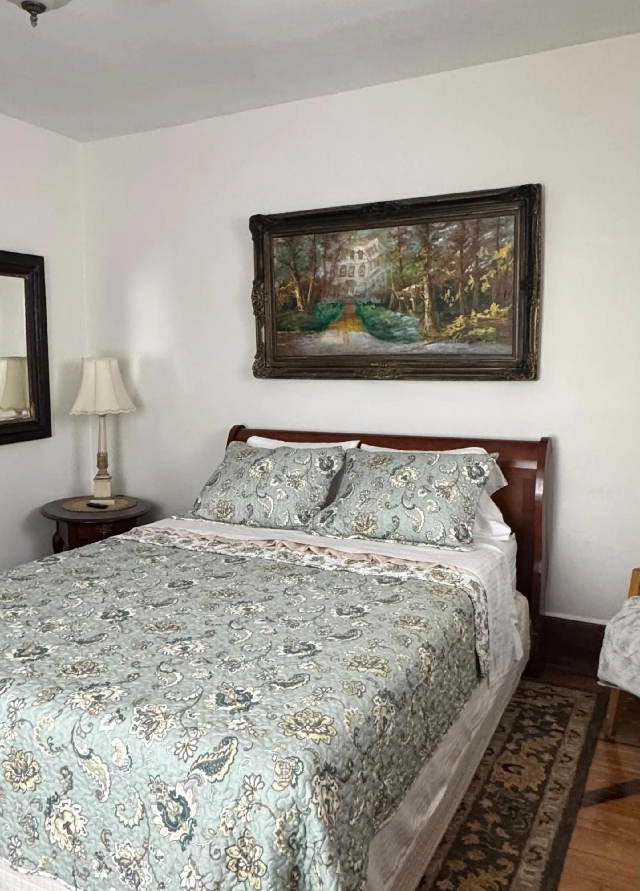 Bedroom, Bed in Royal Hotel Sydney