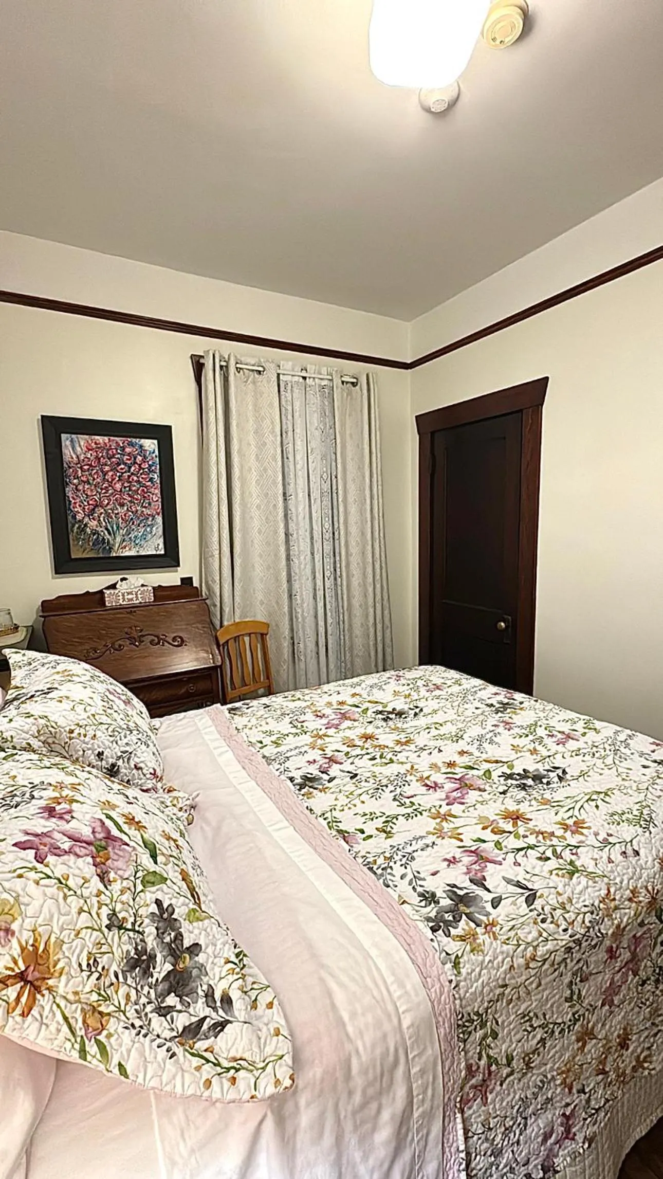 Bedroom, Bed in Royal Hotel Sydney