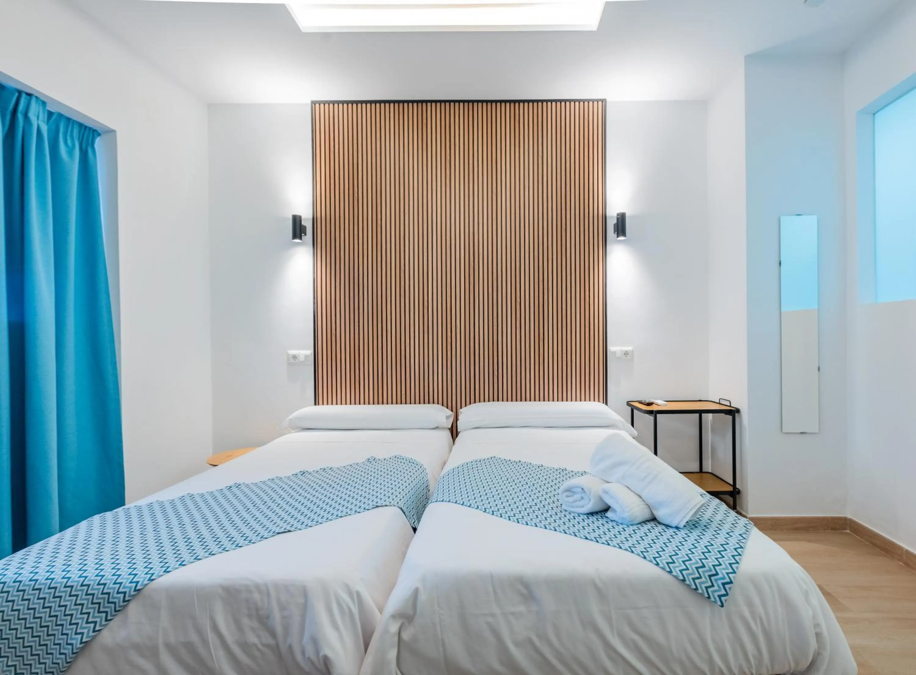 Photo of the whole room, Bed in El Nogal Home