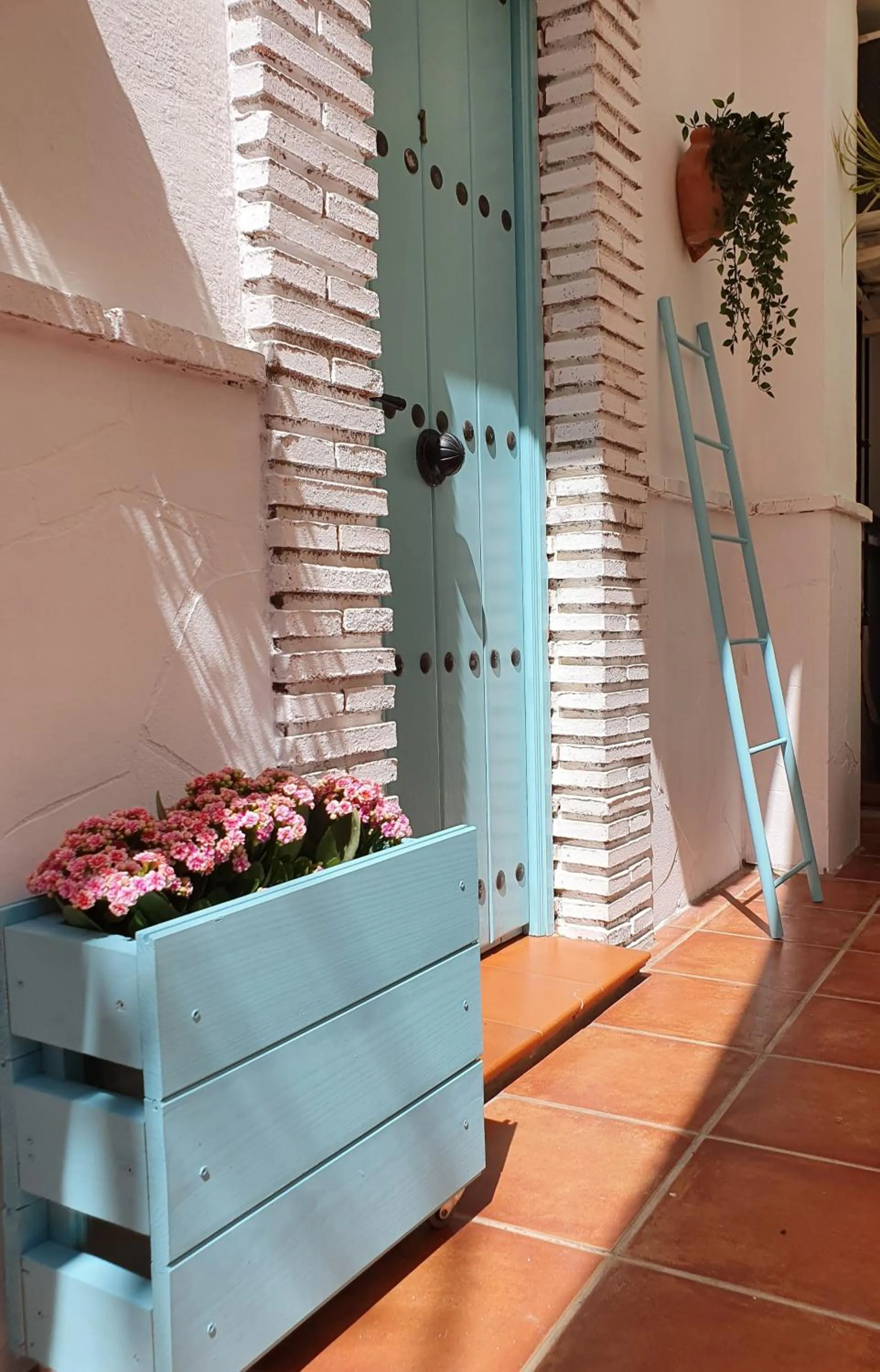 Property building in El Nogal Home