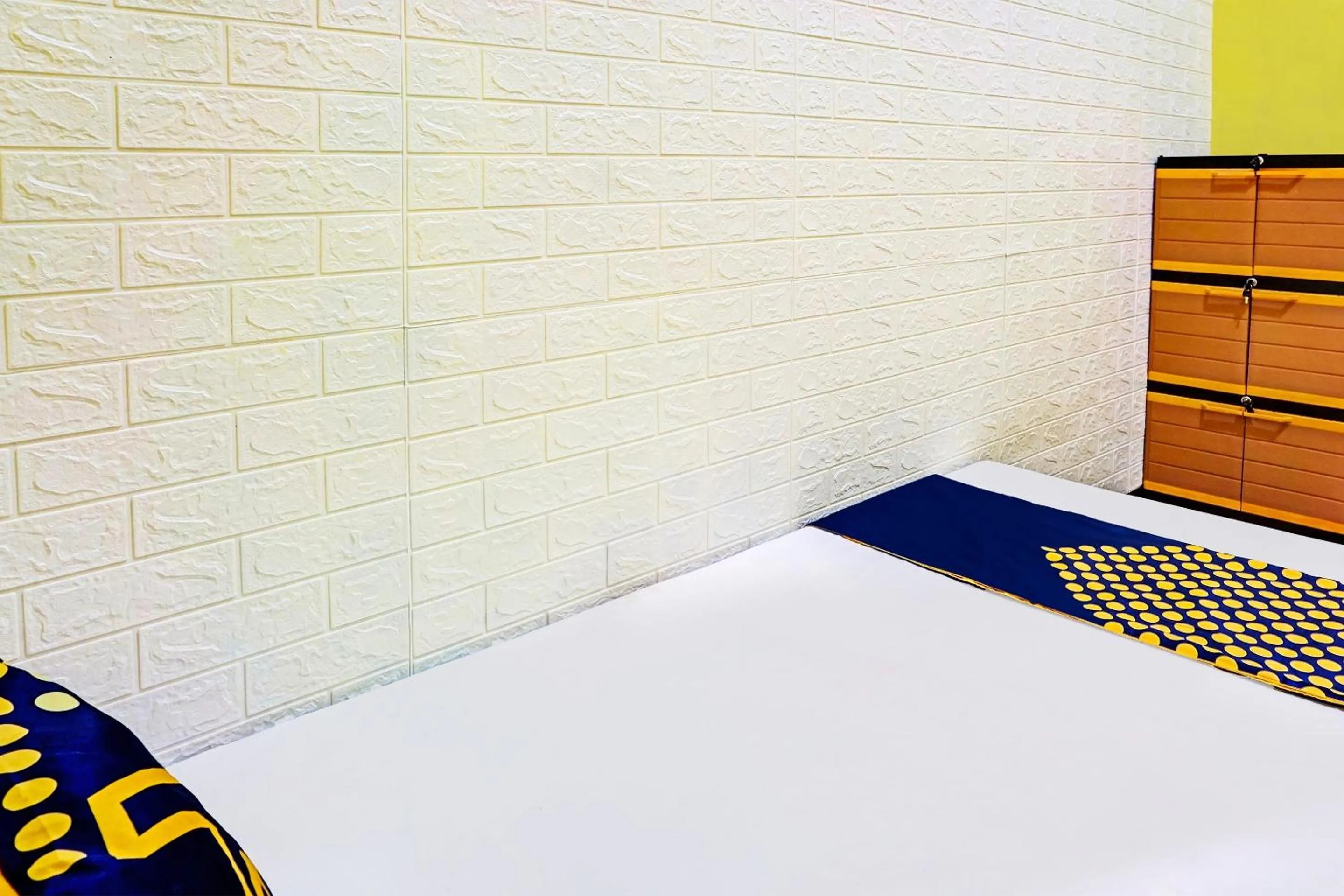 Bedroom, Bed in OYO Life 91931 Permata Brantas Syariah Homestay