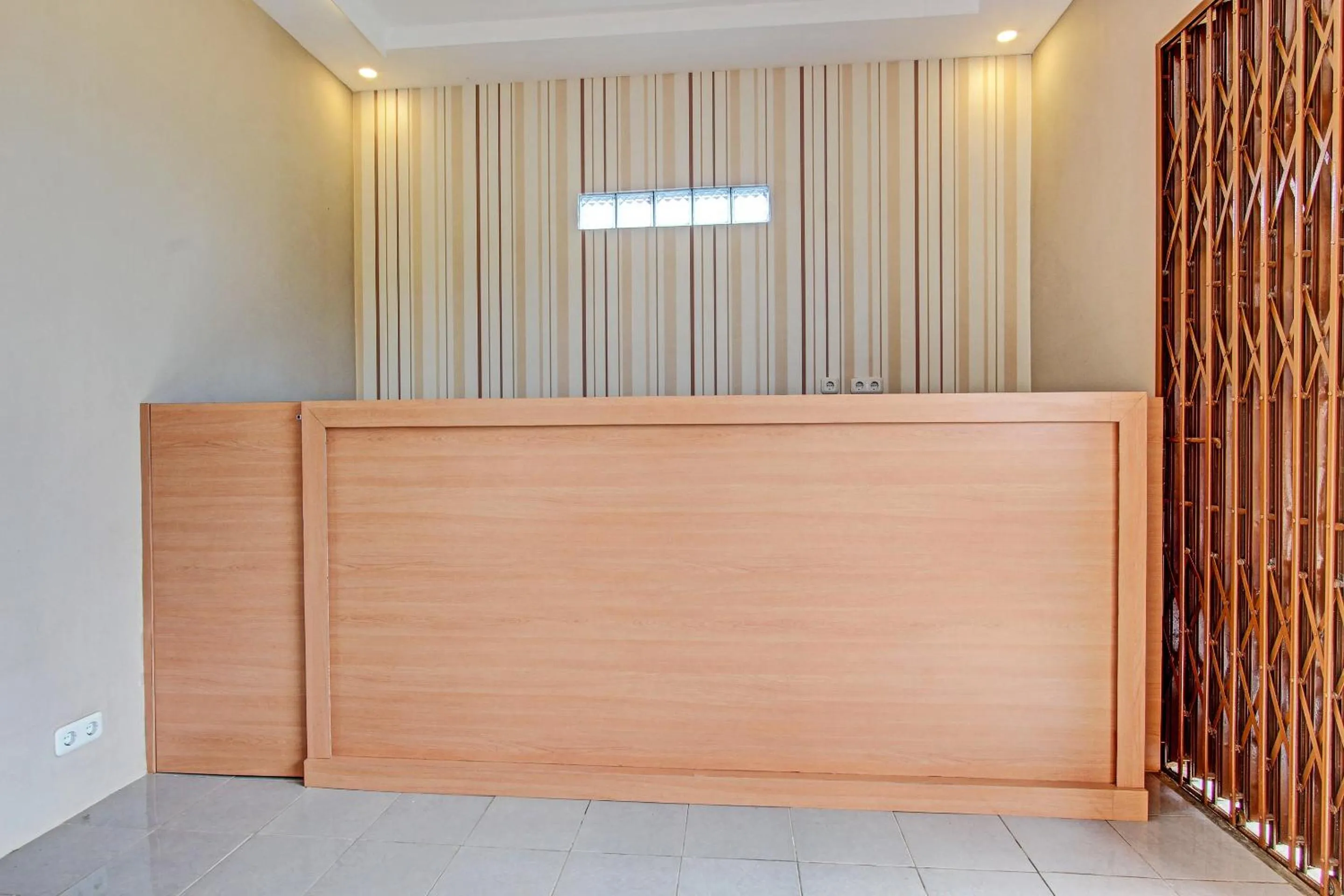 Lobby or reception in Hotel O Guest House Mustika Syariah Near alun alun kota purwokerto