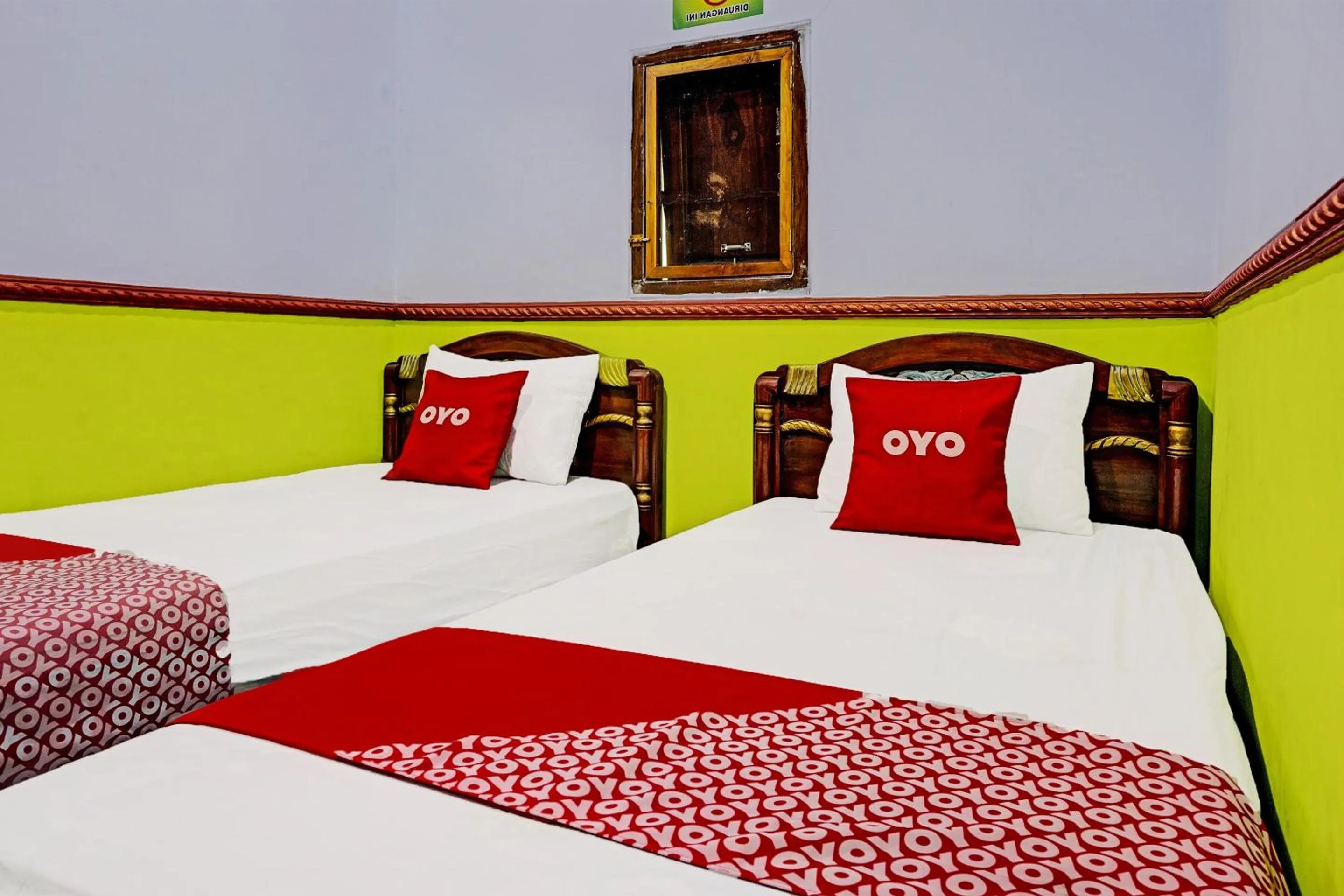 Bedroom, Bed in Hotel O Noril Haromain Homestay Syariah
