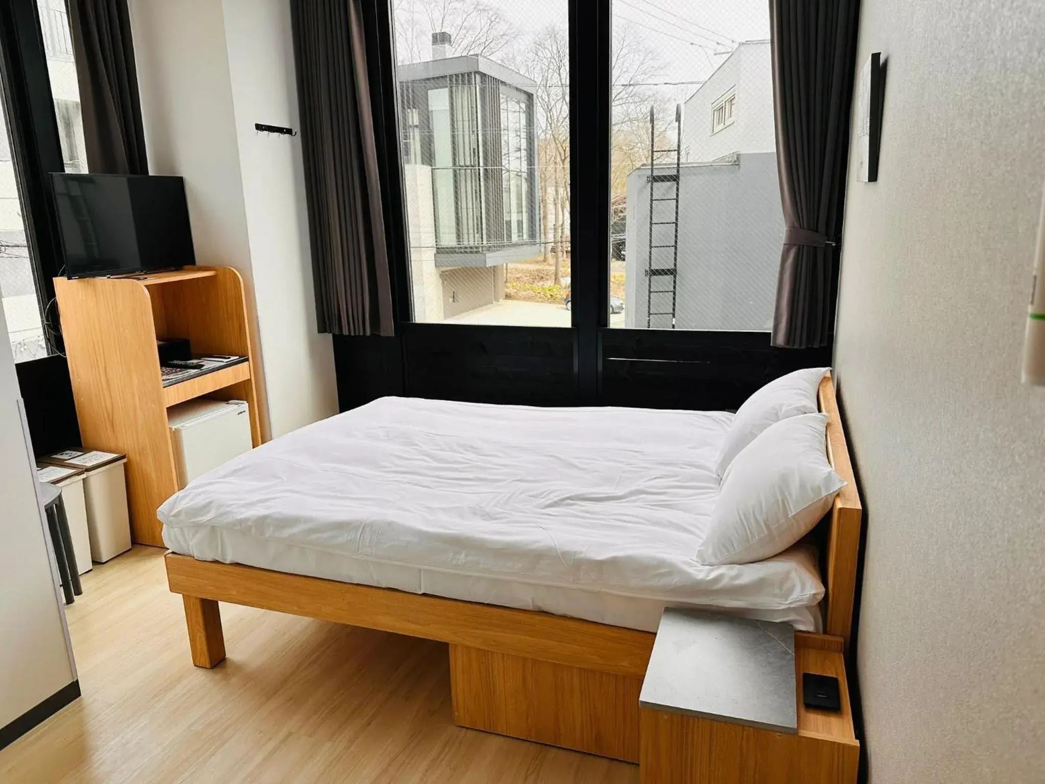 Deluxe Double Room in Q FOX BLACK DIAMOND HOTEL Deluxe Double Room in Q FOX BLACK DIAMOND HOTEL